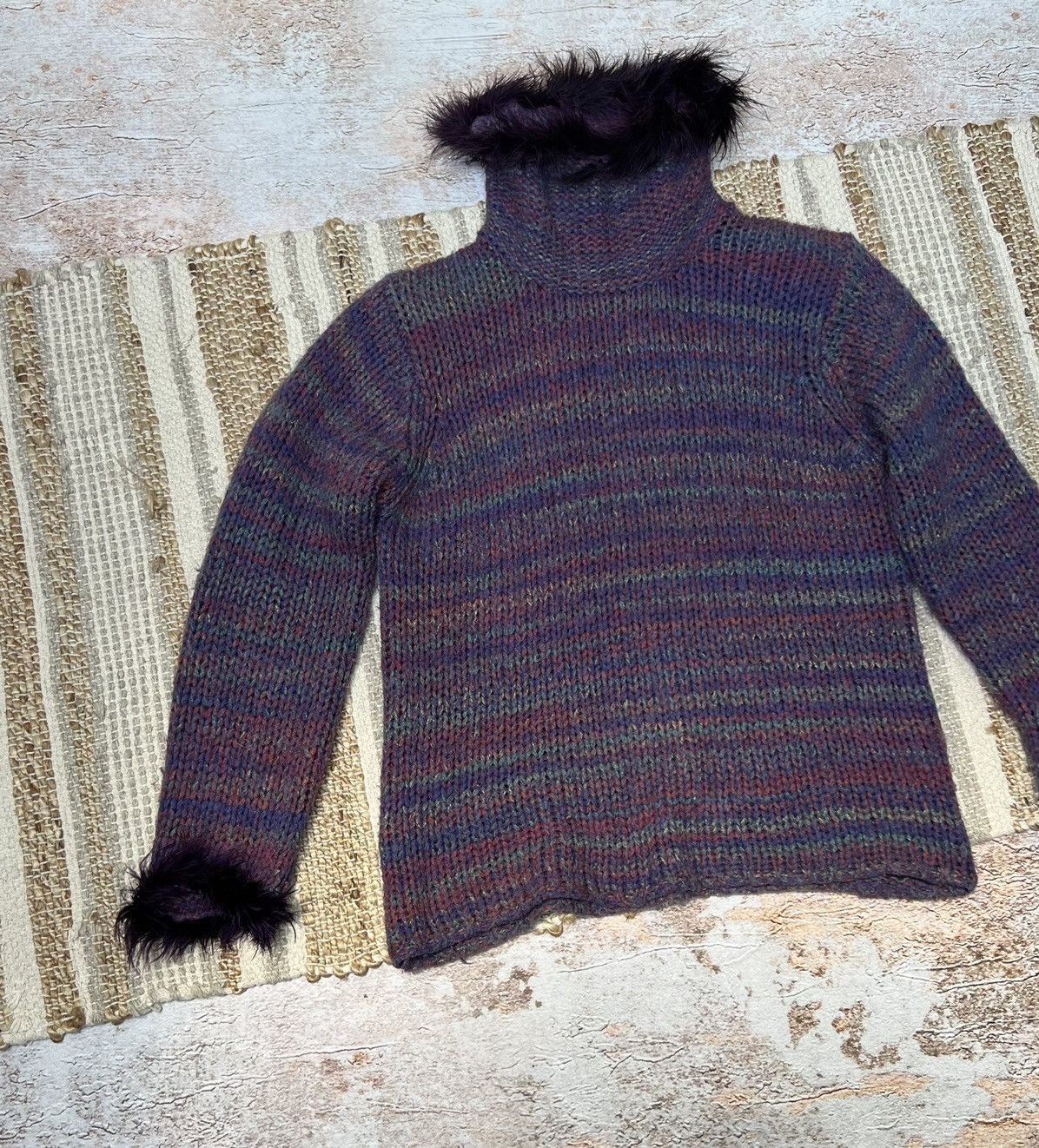 Japanese Brand × Vintage Vintage knit sweater with fur details Size US S / EU 44-46 / 1 - 2 Thumbnail