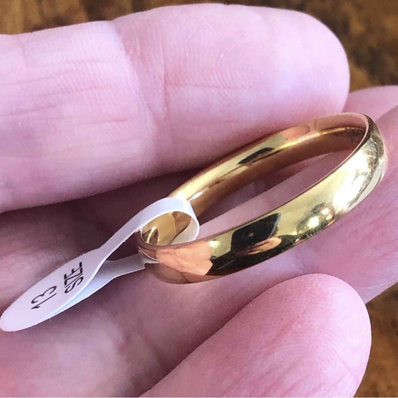 Jewelry Men’s 18kt solid yellow gold 4mm classic dome band NWT 13 Size ONE SIZE - 5 Thumbnail