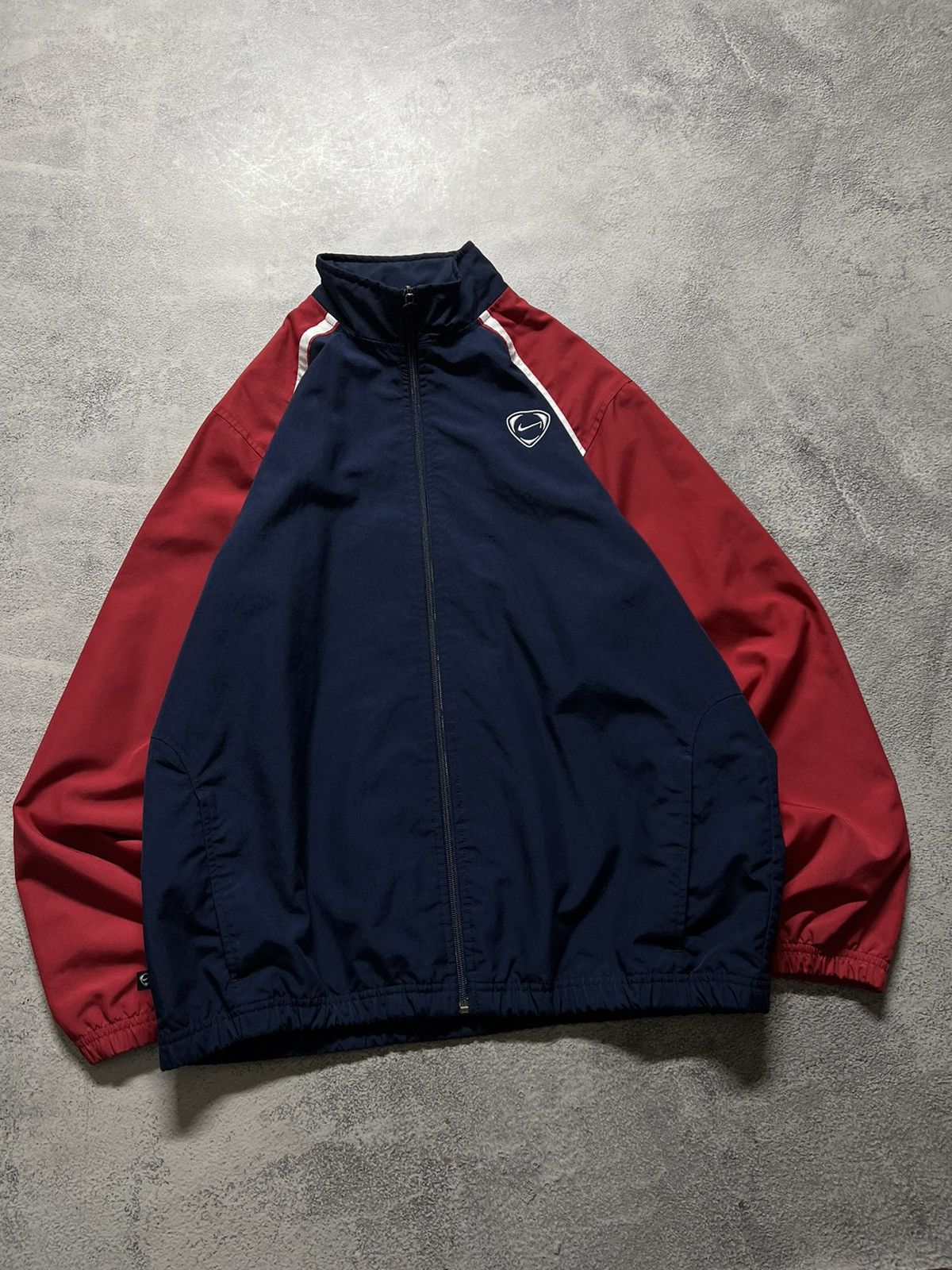 Nike × Vintage Vintage Y2k Nike 💙 Nylon Jacket 00’s Size US M / EU 48-50 / 2 - 1 Thumbnail