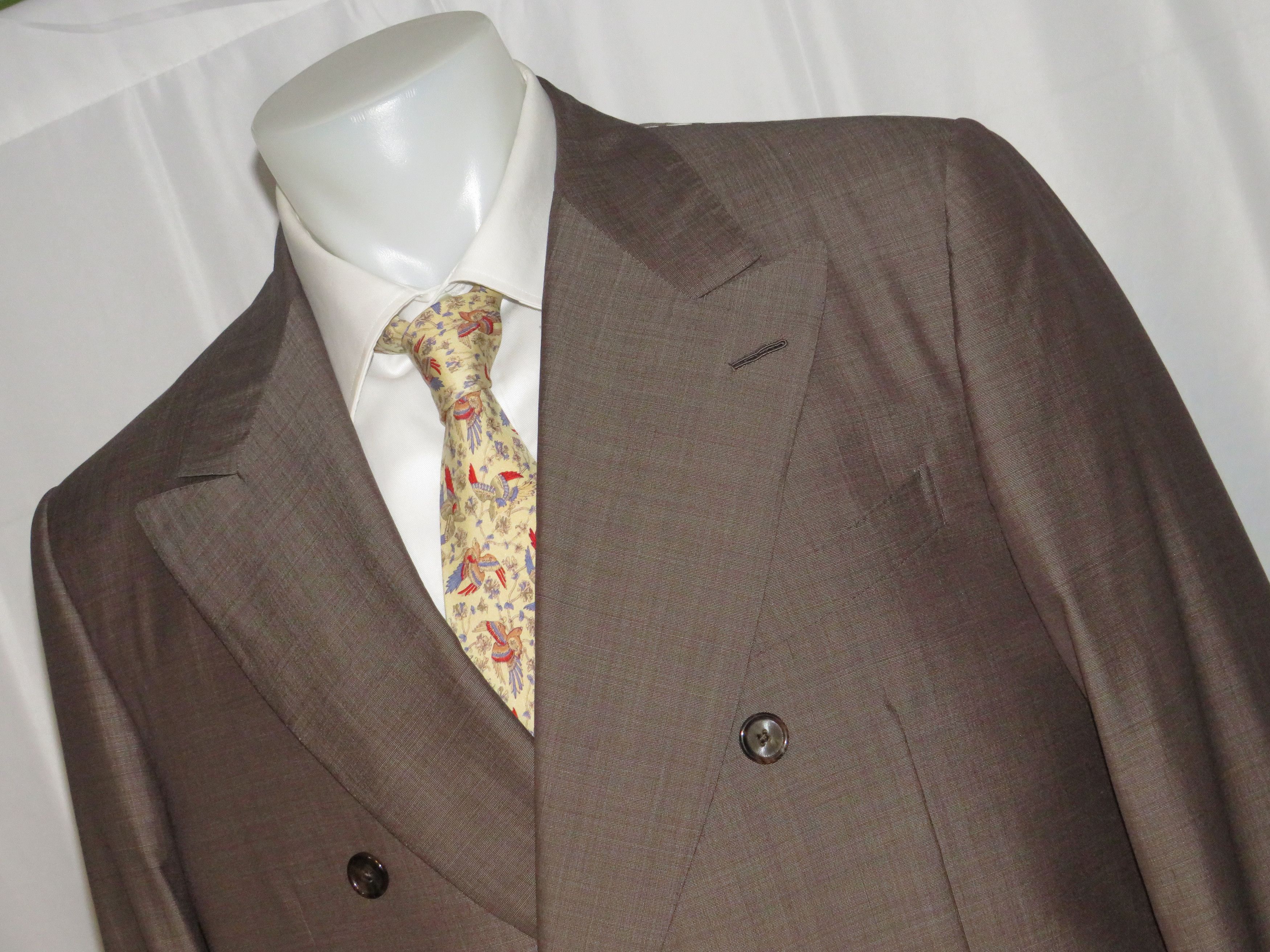 Caruso Brown Tic Pattern Silk Blend Double Breasted Suit 48R NWT Size 48R - 7 Thumbnail