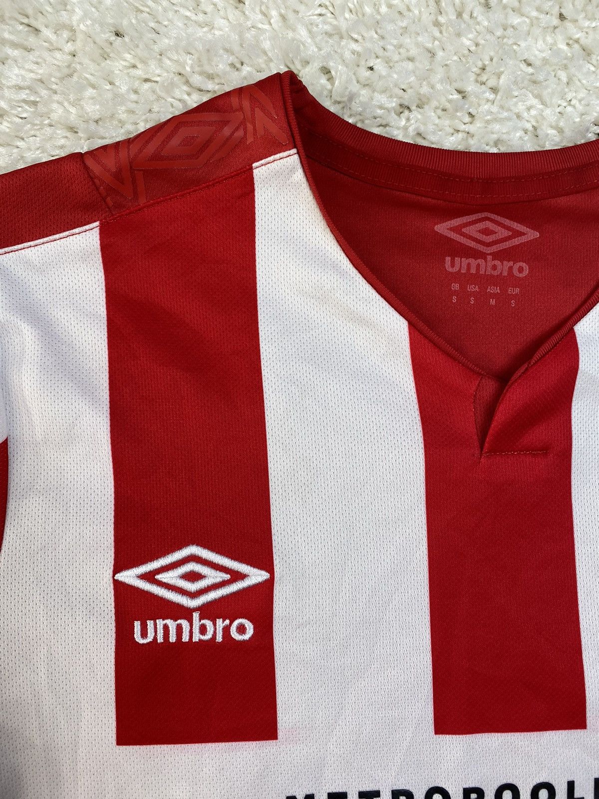Umbro Umbro PSV Eindhoven Home Shirt 2019-2020 Size US S / EU 44-46 / 1 - 6 Thumbnail
