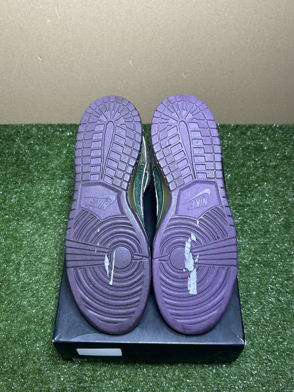 Nike Nike SB Skunk 420 Size US 10 / EU 43 - 9 Thumbnail