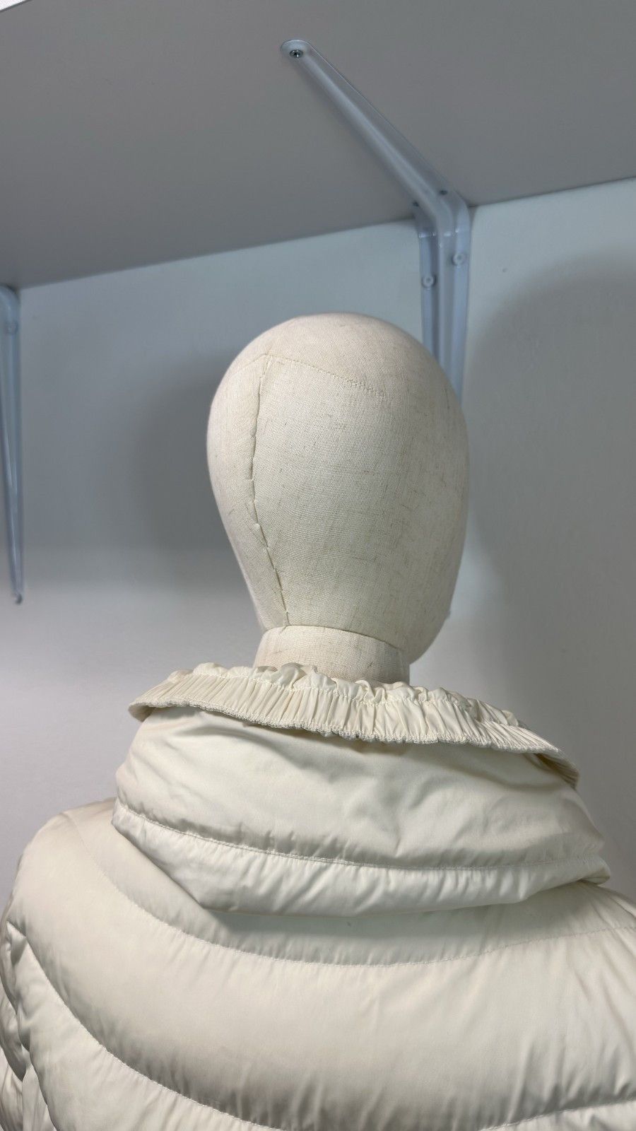 Moncler MONCLER Women's Miriel White Milky Down Jacket Size 3 Size M / US 6-8 / IT 42-44 - 13 Thumbnail