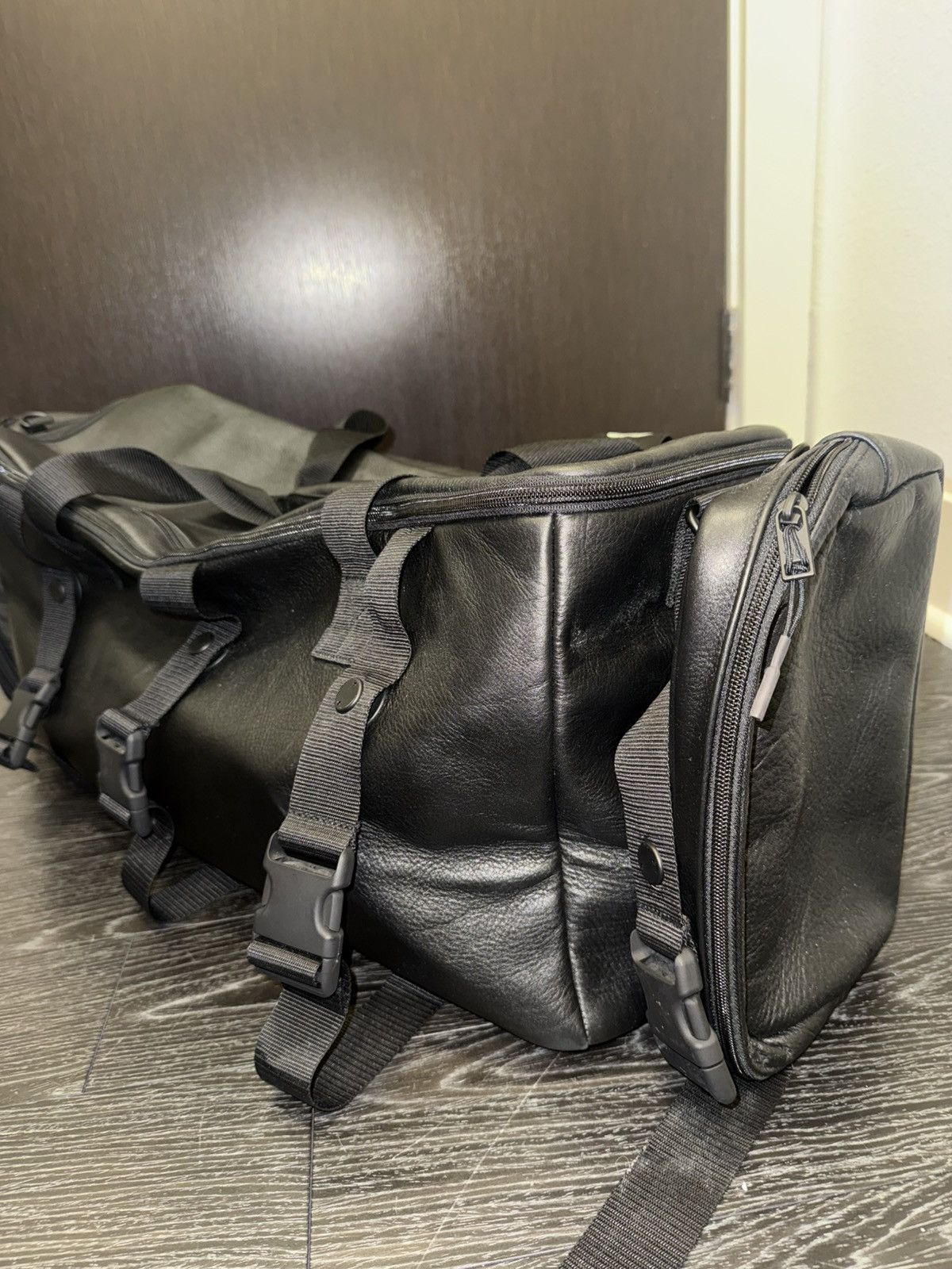 Y-3 Y-3 MOBILE ARCHIVE HOLD Travel Bag Size ONE SIZE - 1 Thumbnail