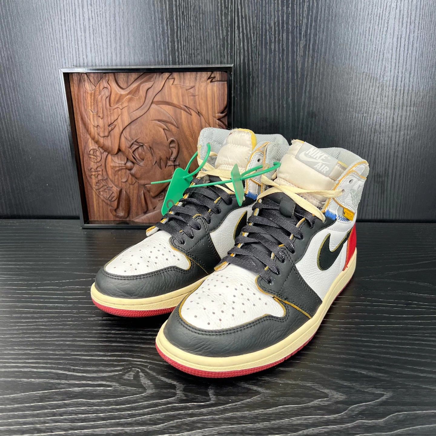 AJ1 Union Black Red Size 41 New with Box