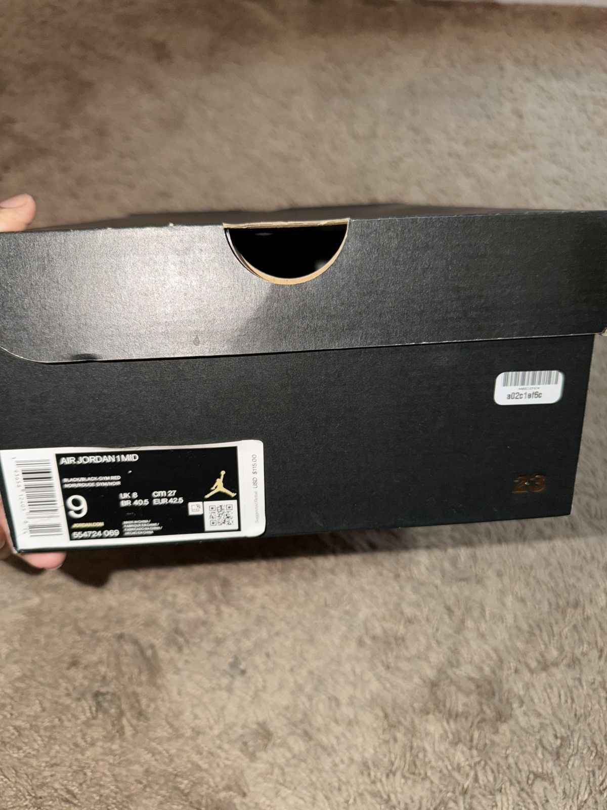 Jordan Brand Air Jordan 1 Mid ‘Chicago Black Toe’ Size US 9 / EU 42 - 8 Thumbnail