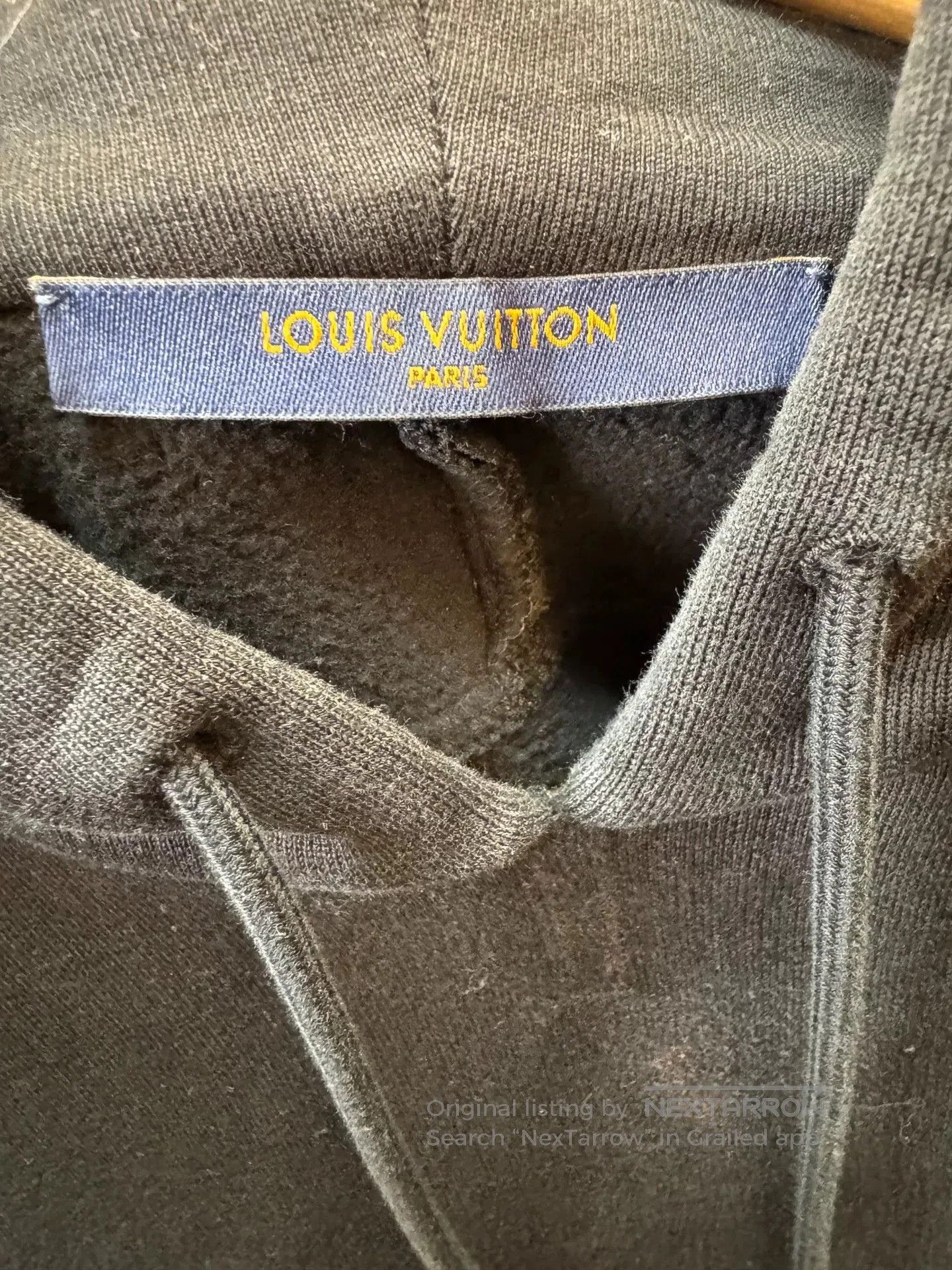 Louis Vuitton Louis Vuitton Black Monogram Sweatshirt M Size. Size US M / EU 48-50 / 2 - 3 Thumbnail
