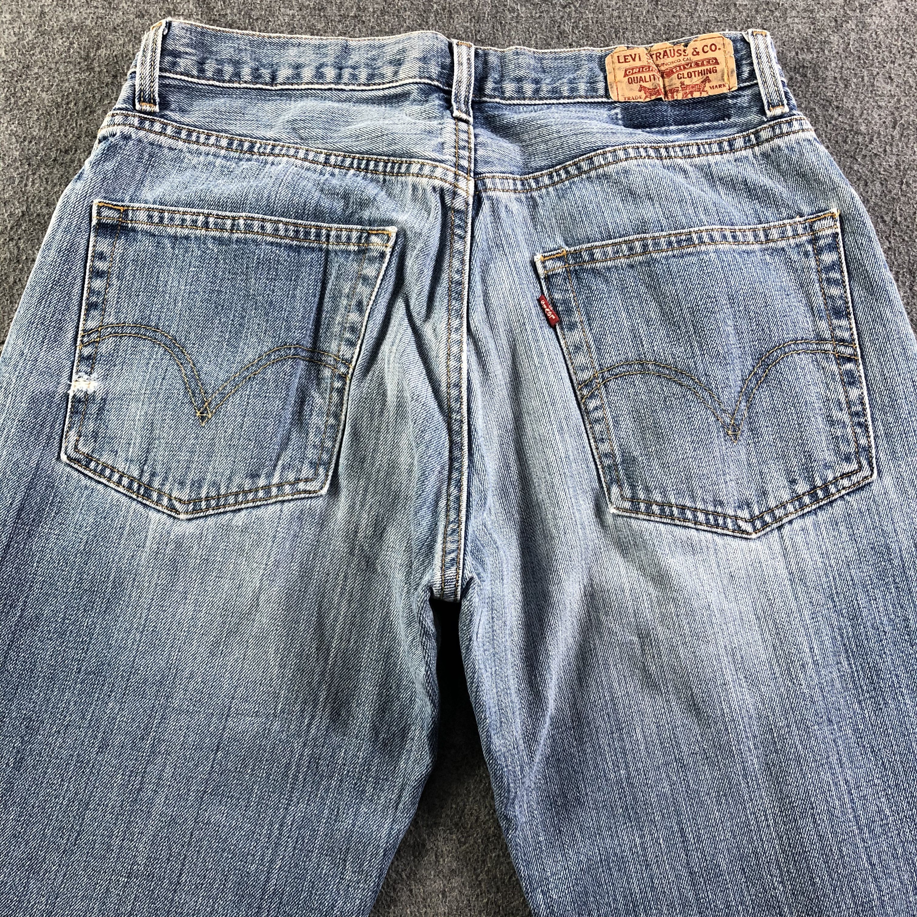 Levi's Vintage Blue Wash Levis 569 Jeans-J3395 Size US 33 - 4 Thumbnail