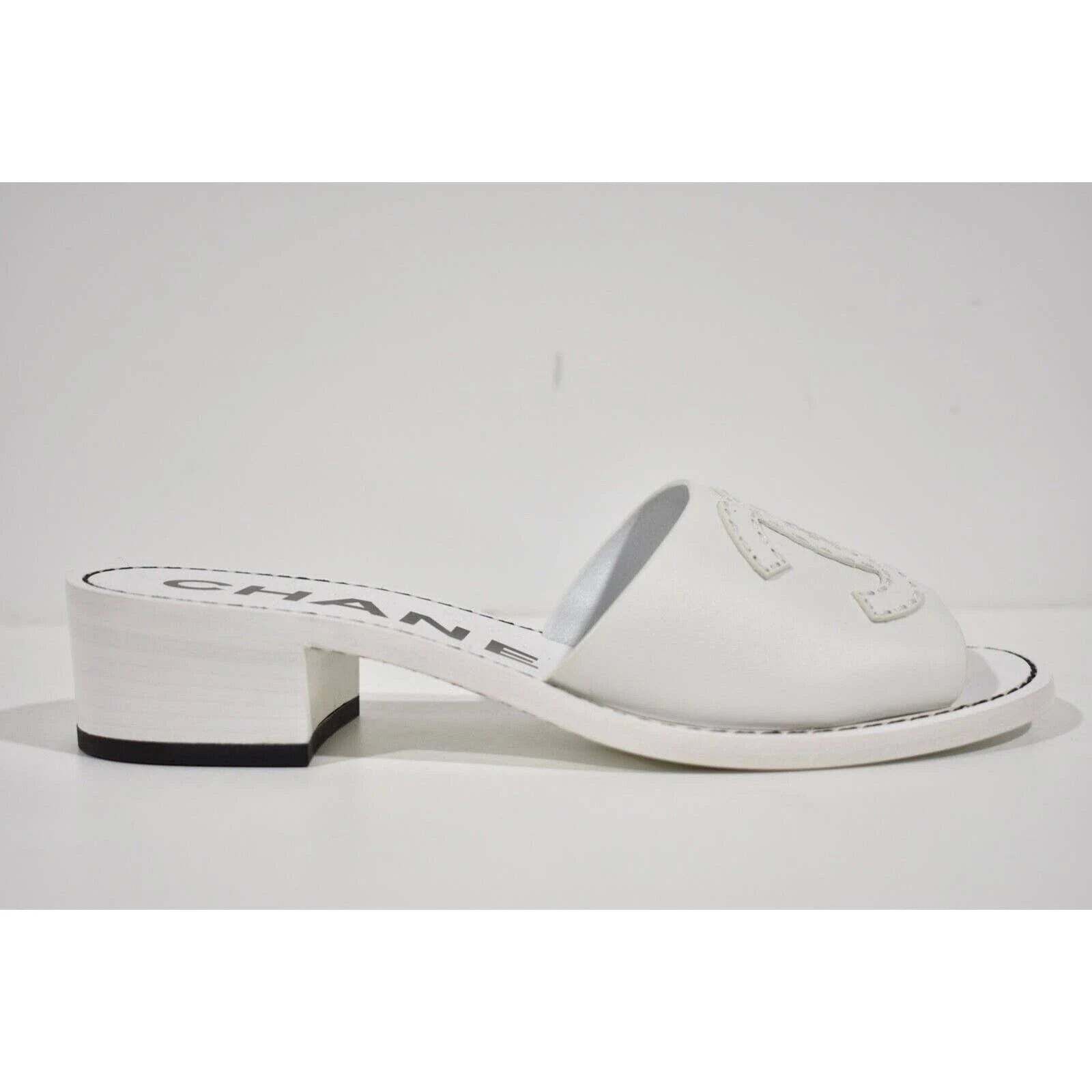 Chanel 22S White Calfskin Leather CC Logo Mules Slide