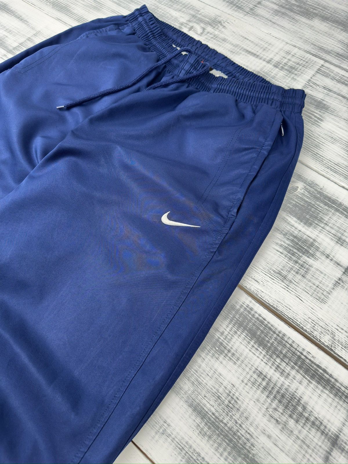 Nike Vintage NIKE Baggy Sweatpants Swoosh Logo Y2K Track Pants Size US 32 / EU 48 - 7 Thumbnail