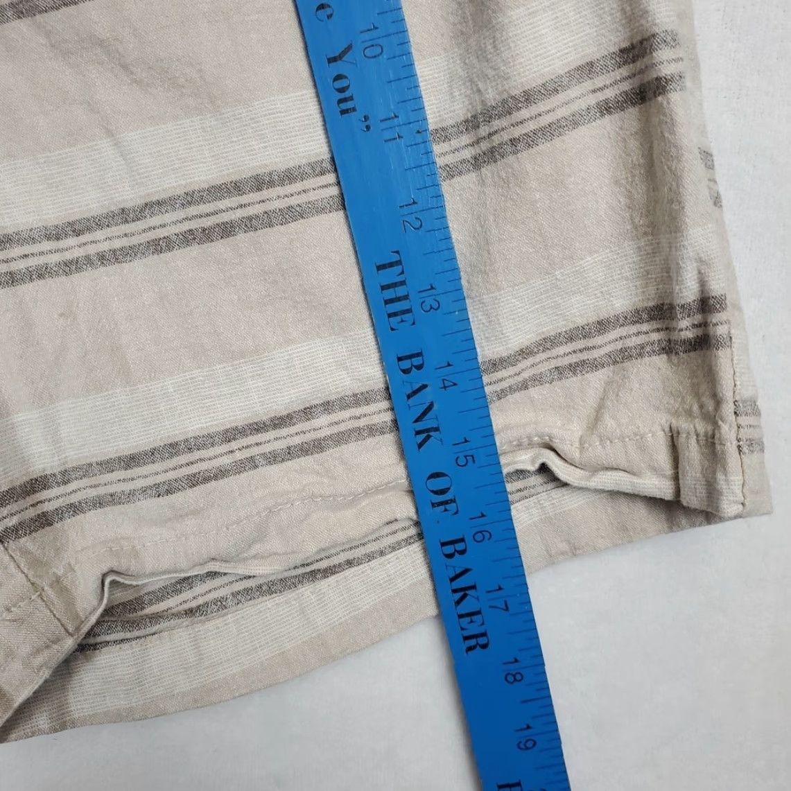Old Navy Old Navy Linen Blend Shorts Mens M Natural Striped Elastic Band 7" Inseam Knit Chino Casual Travel Pocket Pockets Summer Men Size US 31 - 5 Thumbnail