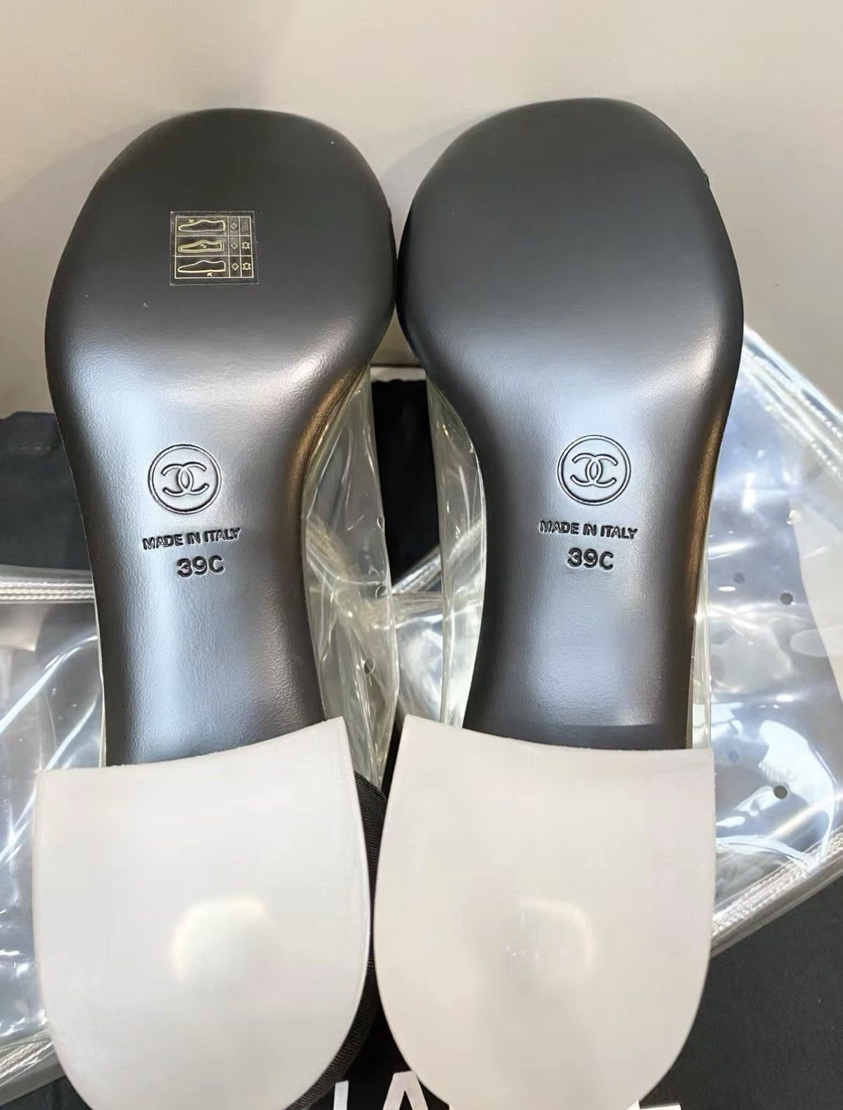 Chanel Chanel Mid-Calf Rain Boots J33 Size US 9 / IT 39 - 5 Thumbnail