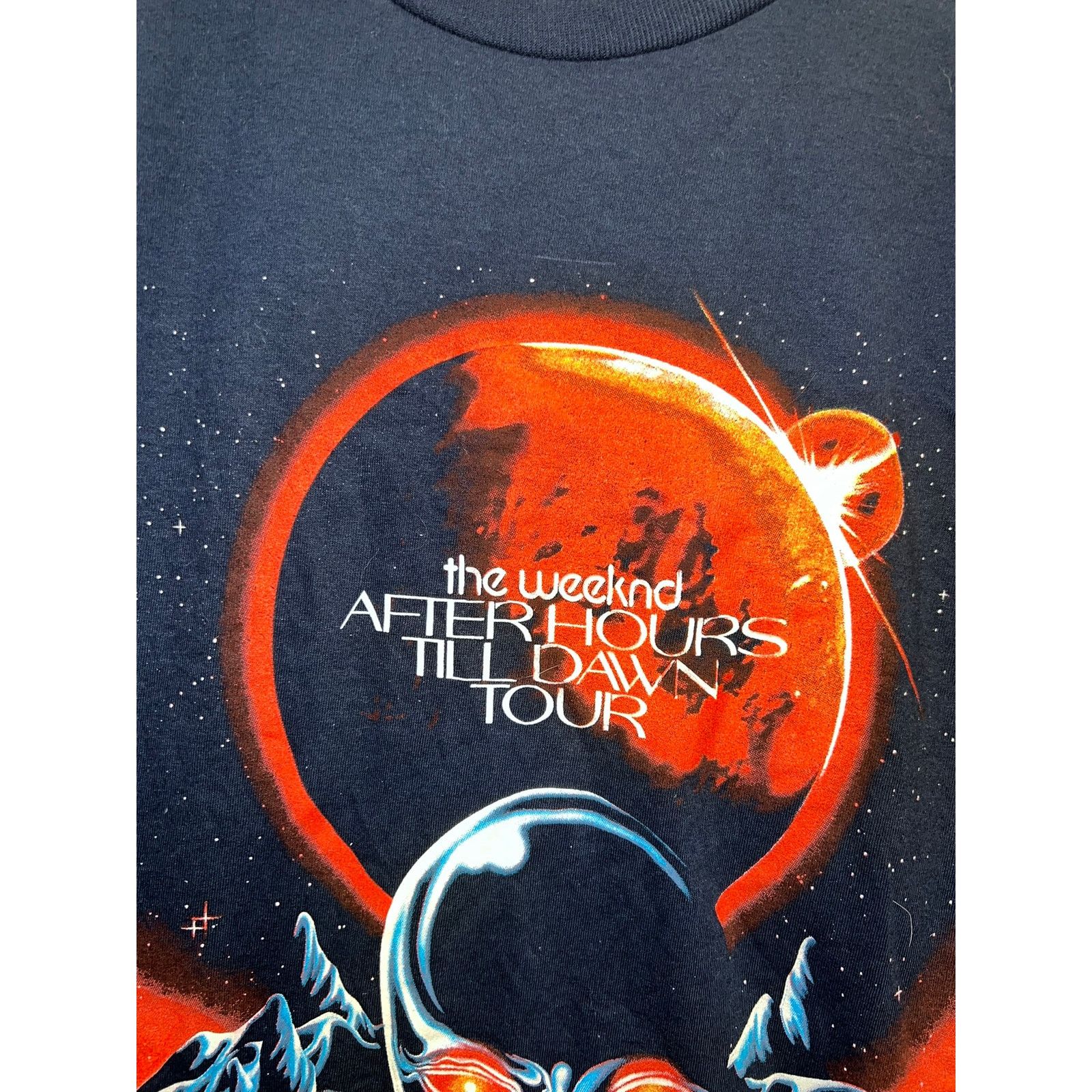 Fruit Of The Loom The Weeknd Shirt After Hours Till Dawn Tour Weekend Tee M Size US M / EU 48-50 / 2 - 3 Thumbnail