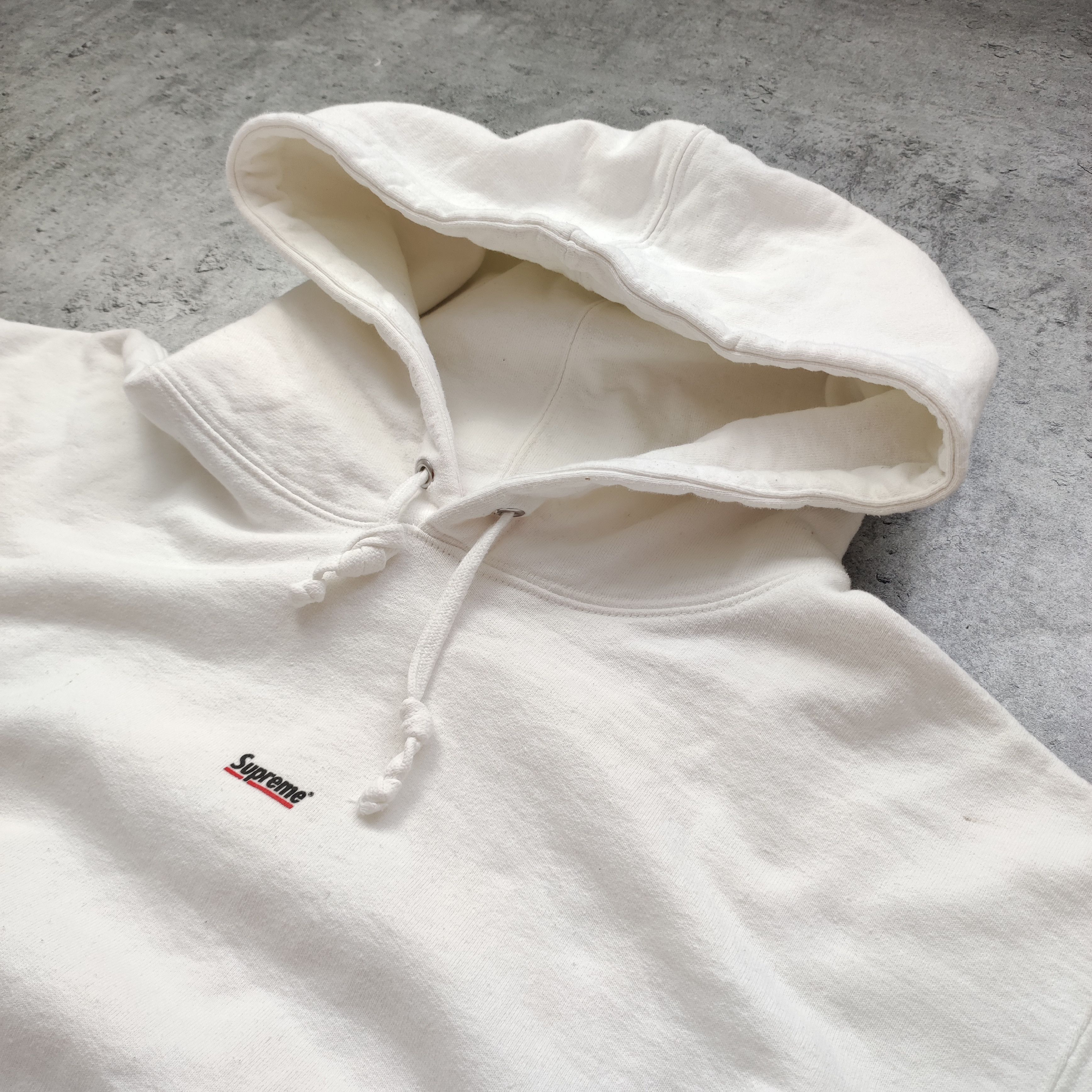 Supreme RARE Supreme White Underline Hooded Sweatshirt FW22 Hoodie Size US M / EU 48-50 / 2 - 4 Thumbnail