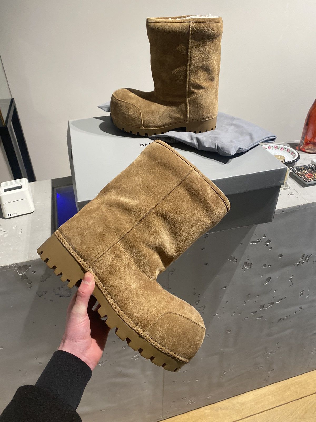Balenciaga BNWT Balenciaga Alaska Fur Low Boot | Grailed Balenciaga BNWT Balenciaga Alaska Fur Low Boot | Grailed