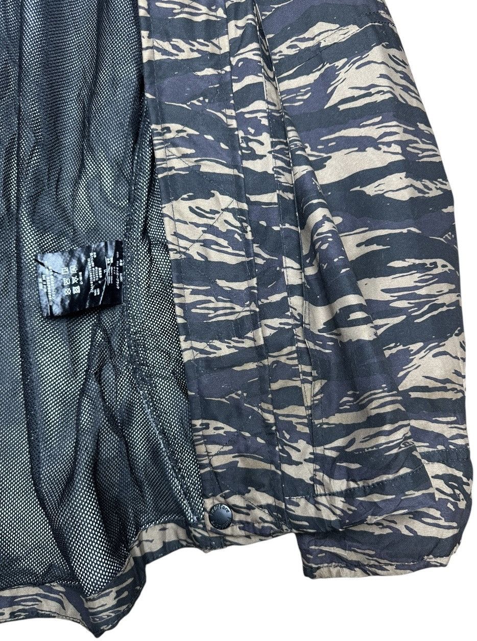 Japanese Brand Field Core Tiger Stripe Camo Jacket Size US L / EU 52-54 / 3 - 7 Thumbnail