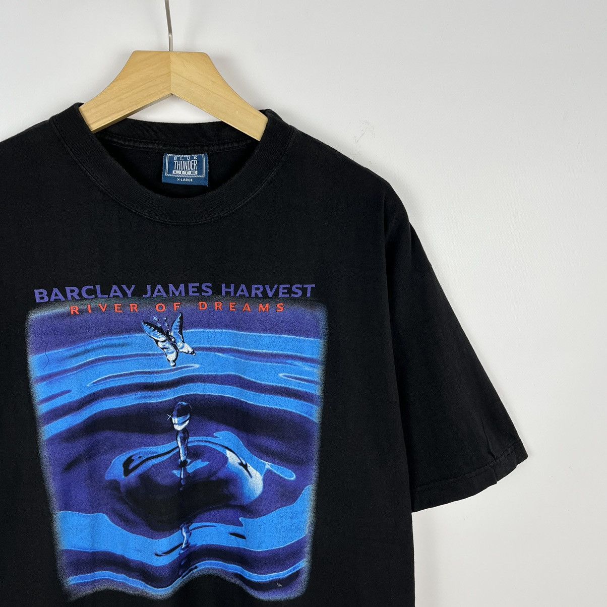 Band Tees Vintage Barclay James Harvest band River of Dreams tee 1997 Size US XL / EU 56 / 4 - 2 Thumbnail