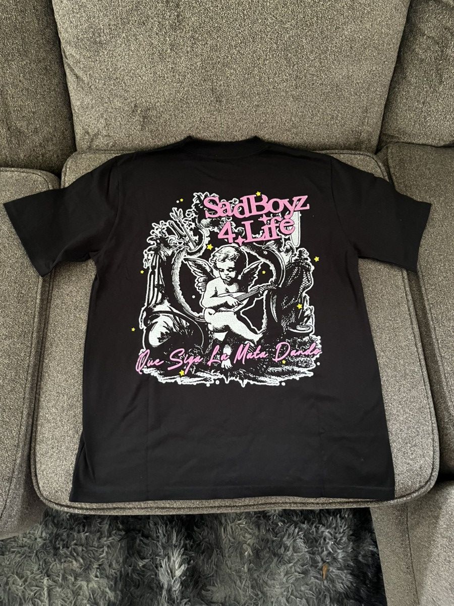 Sad Boys Sad Boyz 4 Life Graphic Tee – Black/Pink – Size Small Size US S / EU 44-46 / 1 - 3 Thumbnail