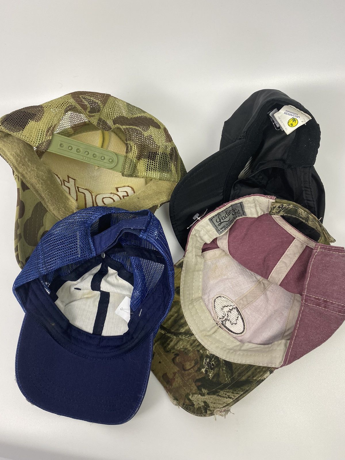 Vintage Bundle 4 hats Size ONE SIZE - 4 Thumbnail