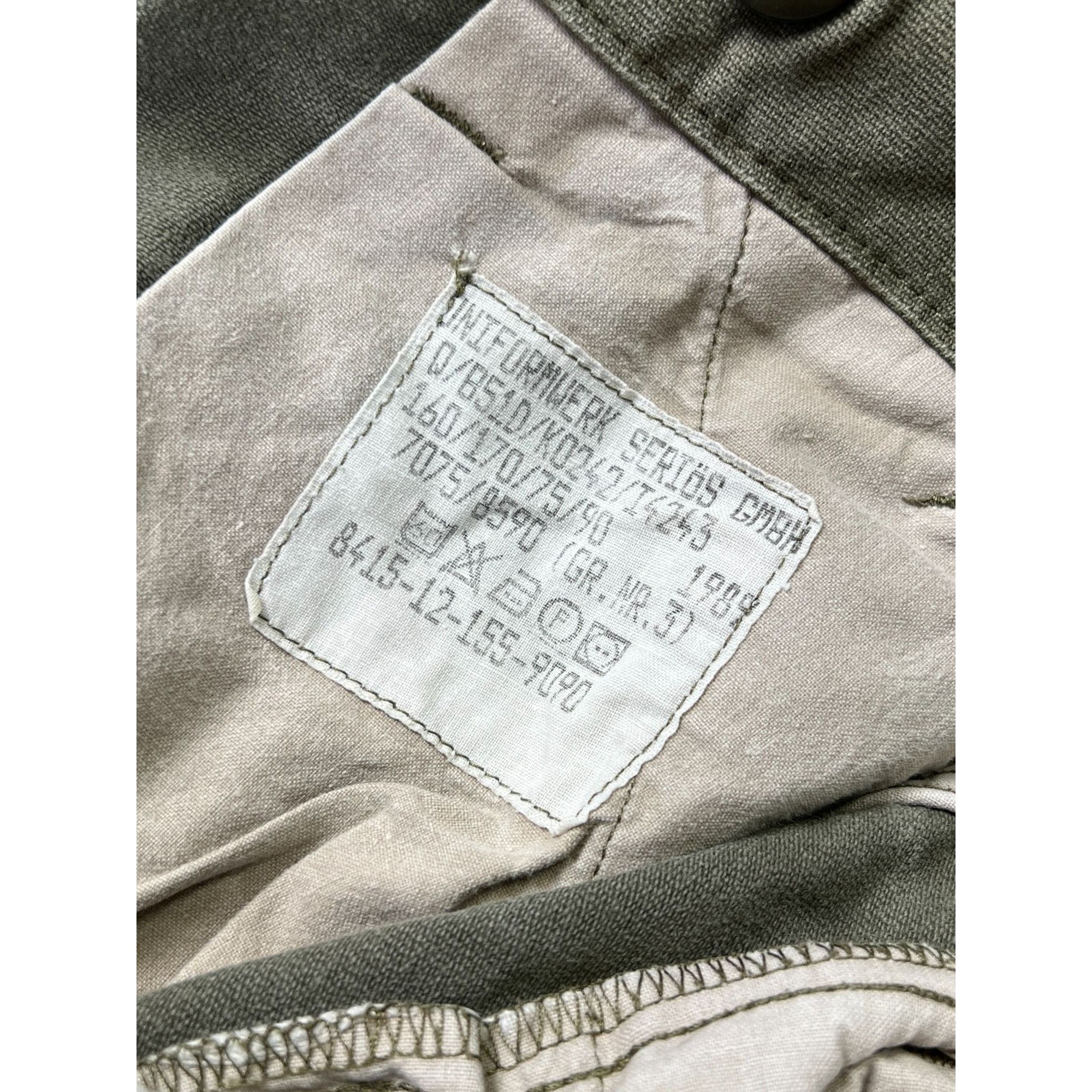 Vintage 1989 Vintage Olive Green Cargo Pants (Y0984) Size US 33 - 8 Thumbnail