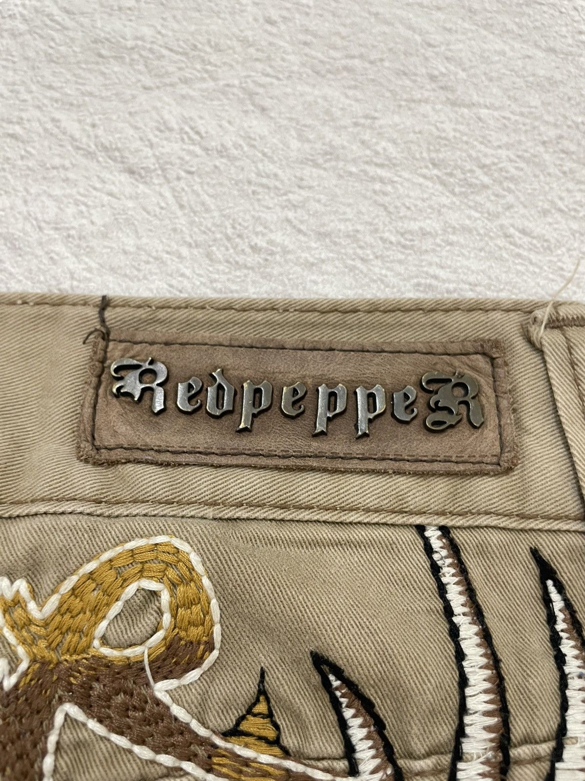 Ed Hardy 2000s Red Pepper Embroidered Eagle Khaki Jeans Japan Y2K Size US 33 - 10 Thumbnail