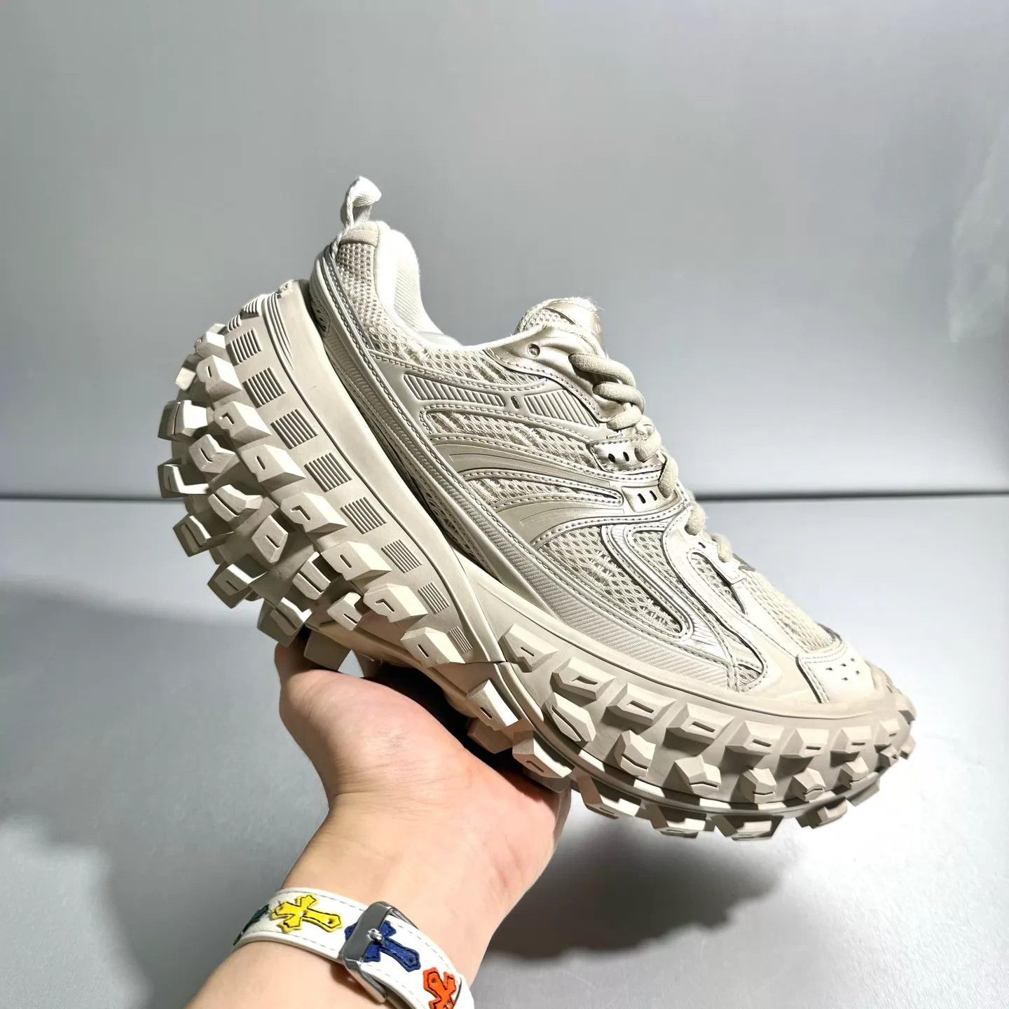 Balenciaga Balenciaga Bouncer Defender dad sneaker light brown 40 Size US 7 / EU 40 - 8 Thumbnail