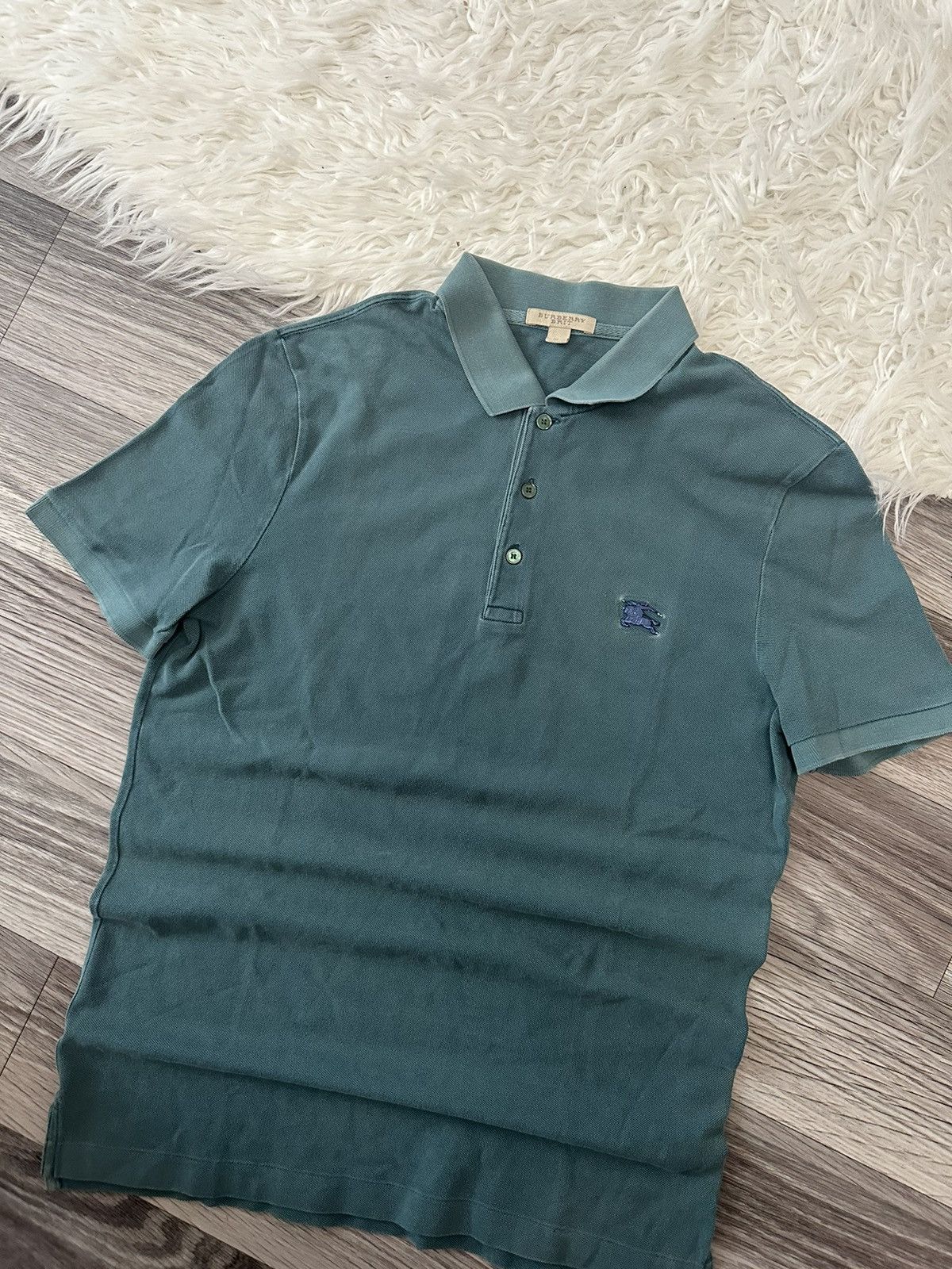 Burberry Burberry Vintage Green Metal Logo Polo T shirt luxury rare Size US M / EU 48-50 / 2 - 1 Thumbnail