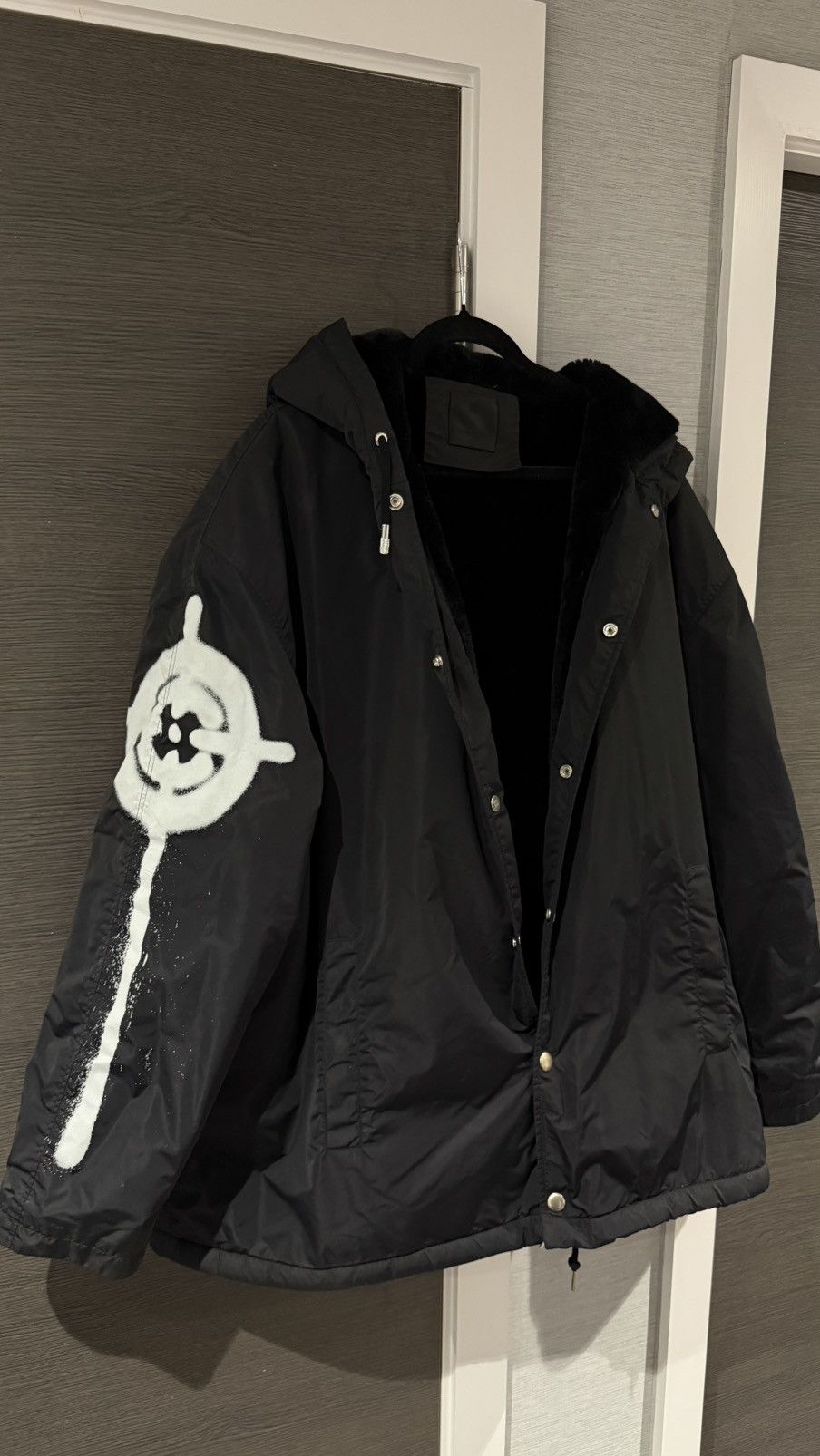 Chito × Givenchy Givenchy x Chito Oversized Bart Dog Parka Hooded Jacket Size US L / EU 52-54 / 3 - 2 Thumbnail