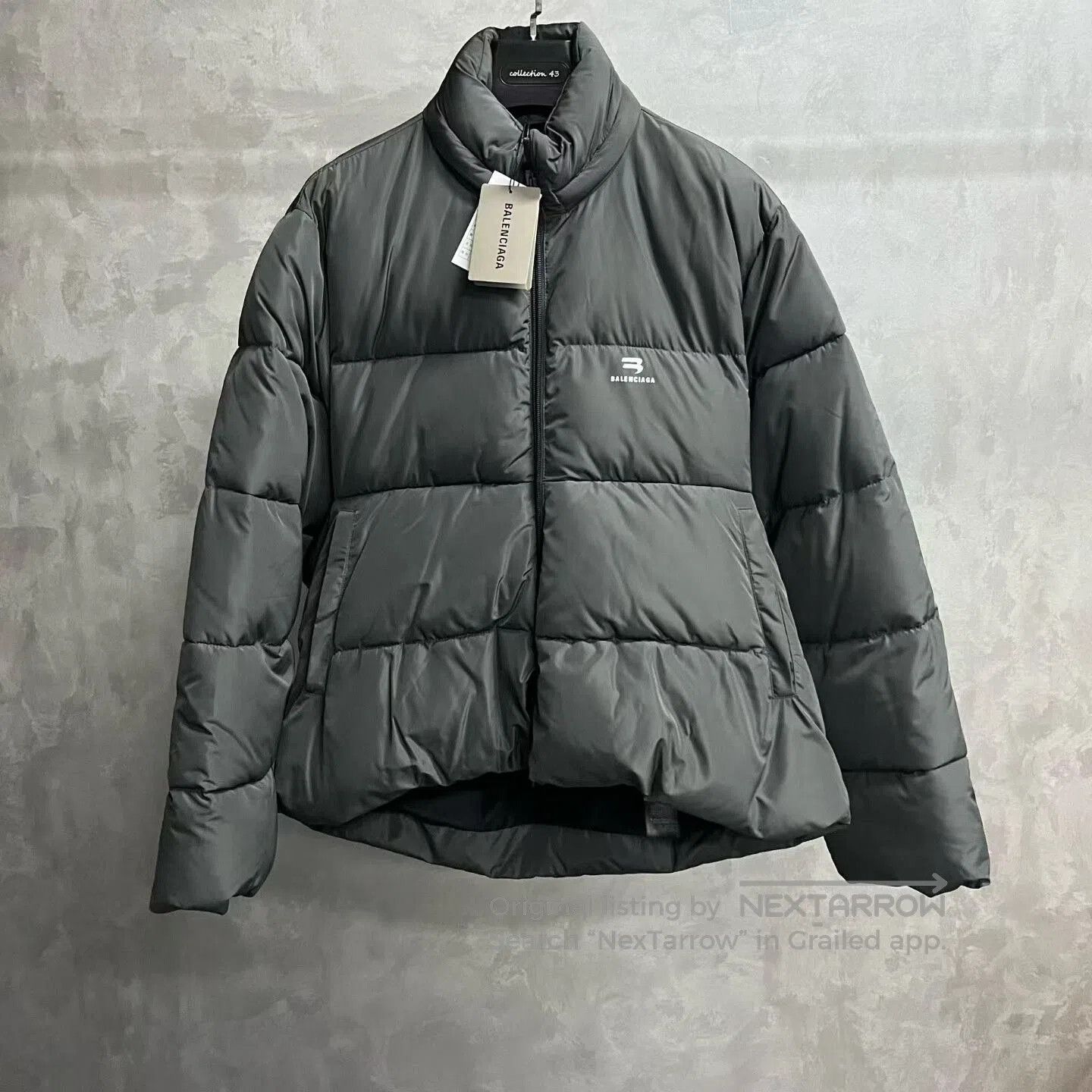 balenciaga gray logo high-performance jacket.
