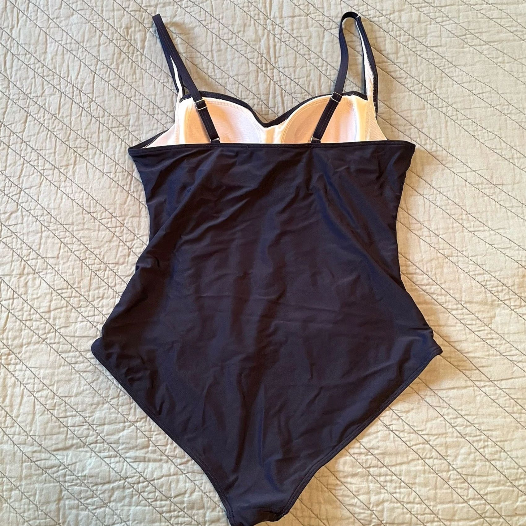 Swims Ekouaer Swim One Piece Women's XXL Navy Blue Slimming Beach Bathing Suit Navy Blue One Piece Womens XXL Slender Beach Size XXL / US 16-18 / IT 52-54 - 3 Thumbnail