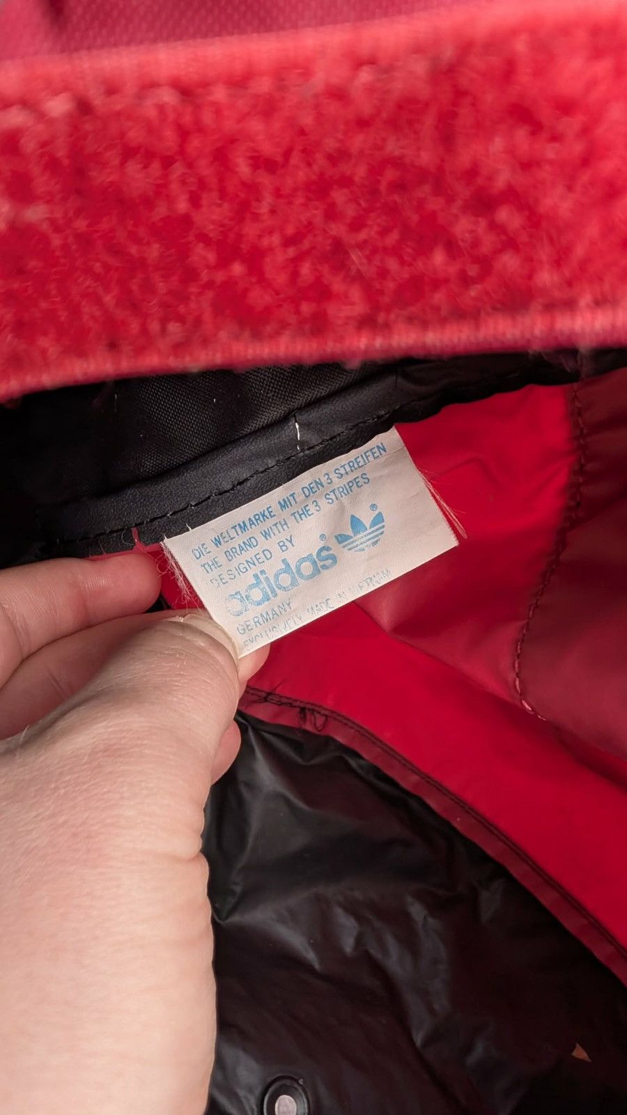 Adidas vintage Liverpool Adidas duffel holdall bag gym football 90s Size ONE SIZE - 14 Thumbnail