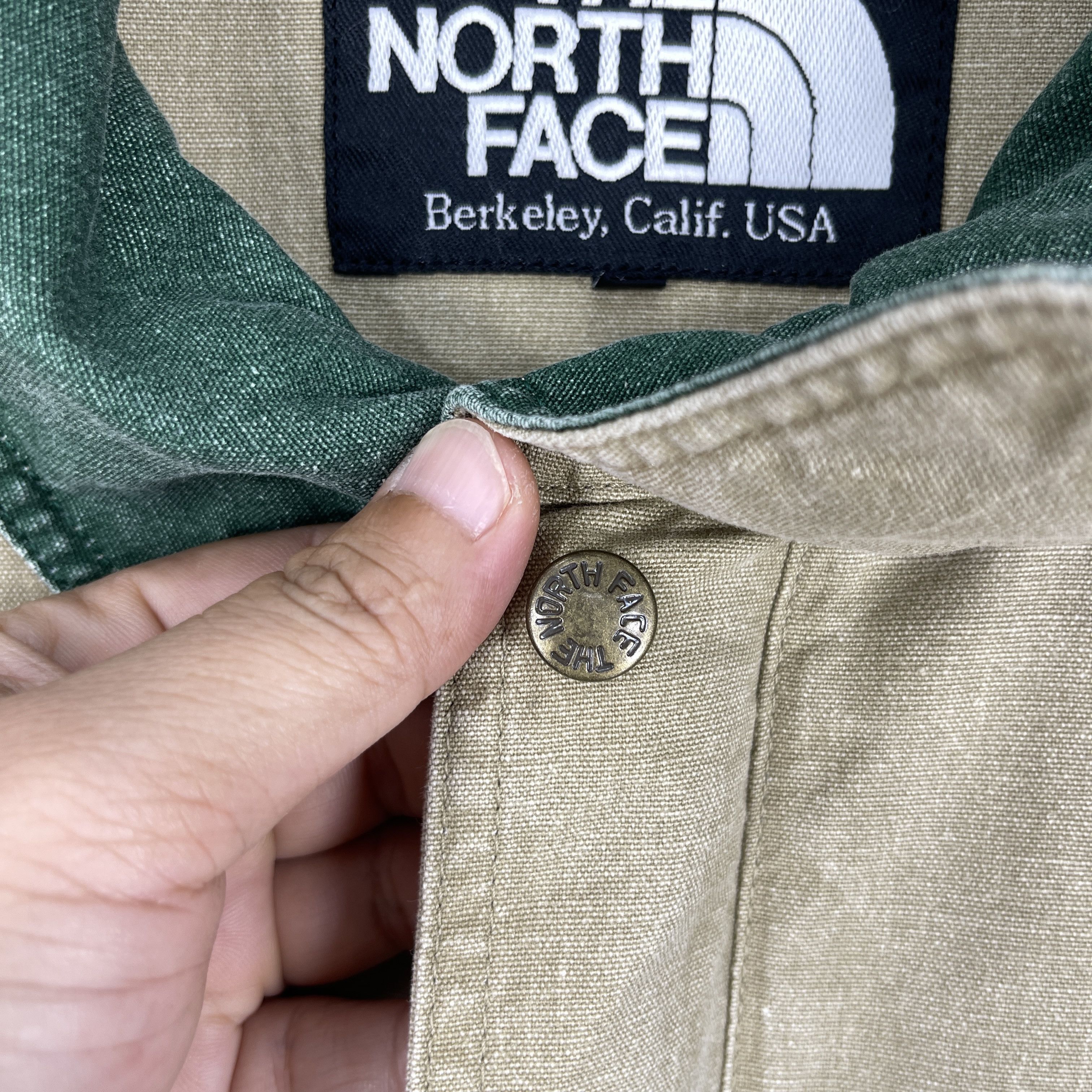 The North Face Vintage THE NORTH FACE Rucksack Hunting Chore Jacket Size US XL / EU 56 / 4 - 8 Thumbnail