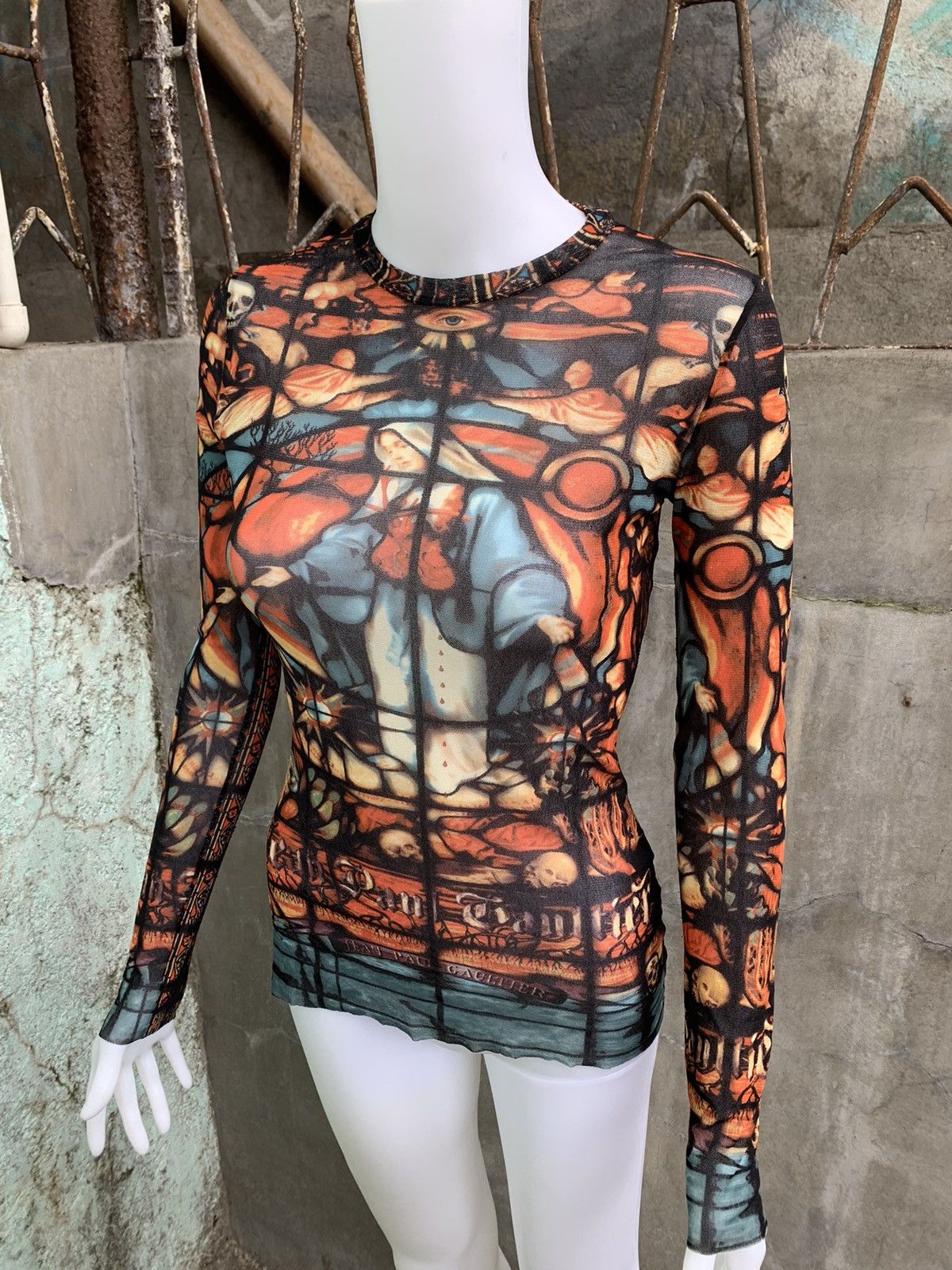 Jean Paul Gaultier AW98 Cathedral Mesh Tattoo Top Size S / US 4 / IT 40 - 4 Thumbnail