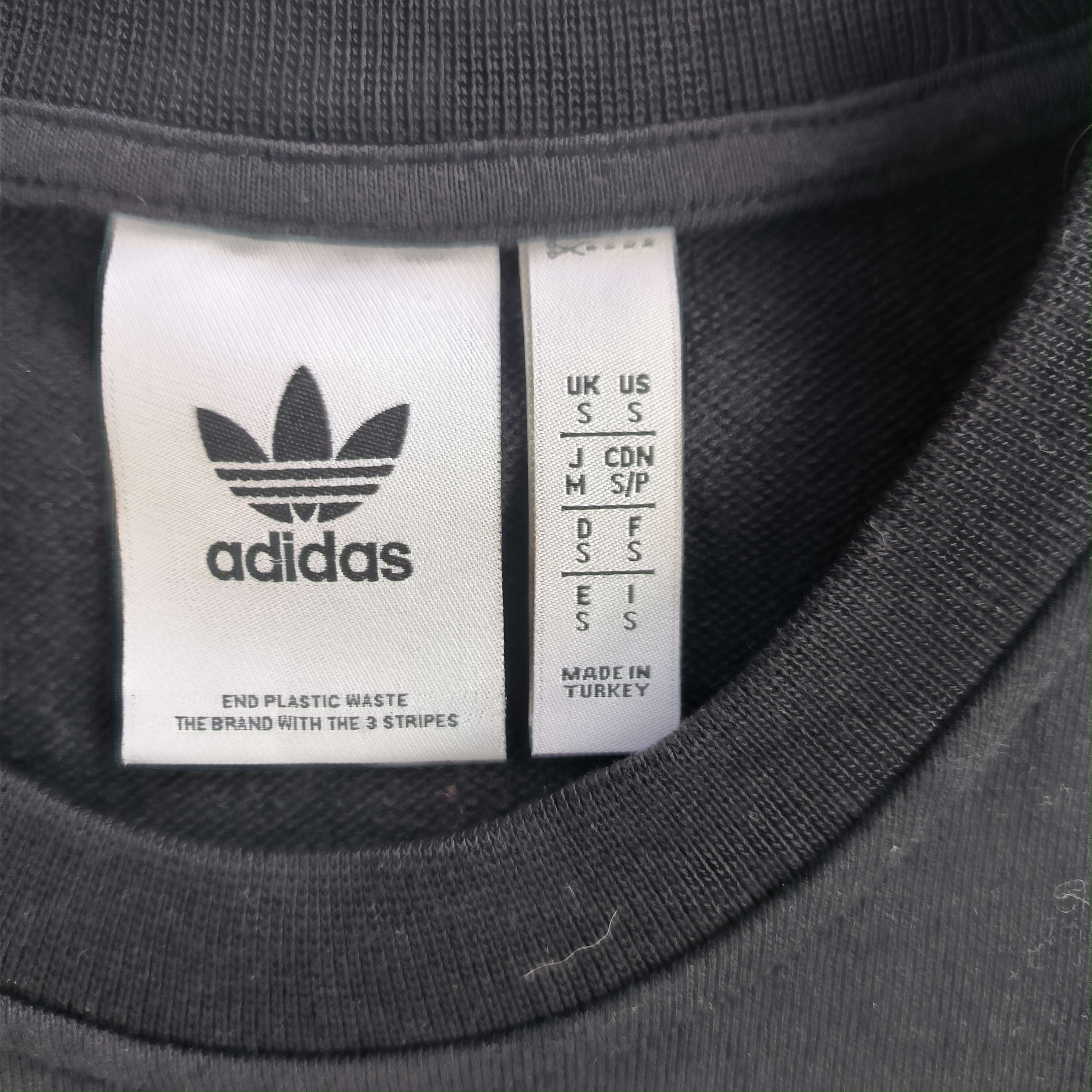 Adidas Manchester United 2022 Adidas football sweatshirt size S Size US S / EU 44-46 / 1 - 4 Thumbnail