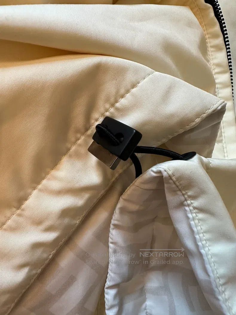 Fendi Fendi Logo Printed Reversible Hooded Jacket Size US M / EU 48-50 / 2 - 6 Thumbnail