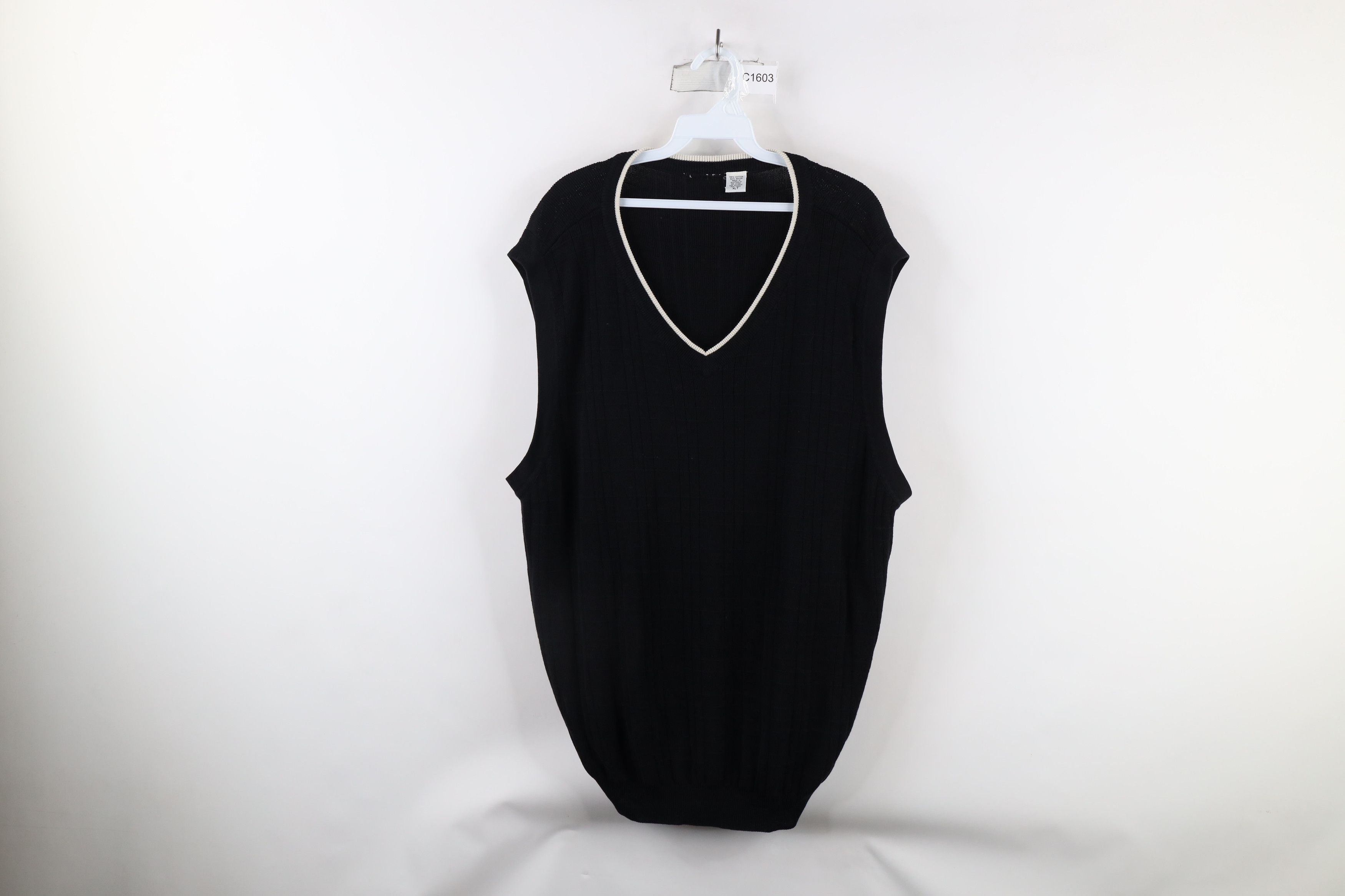 Vintage Vintage 90s Streetwear Ribbed Knit V-Neck Sweater Vest Black Size US XL / EU 56 / 4 - 1 Thumbnail