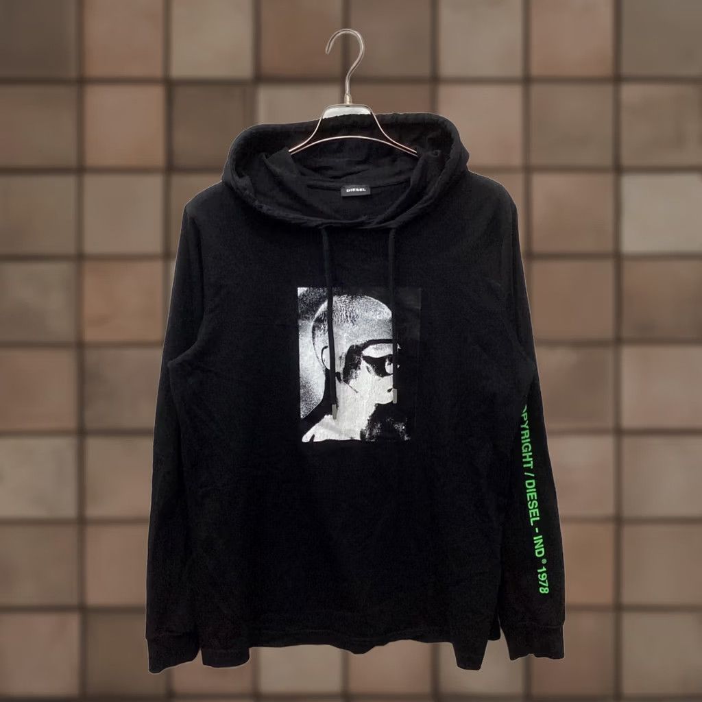 Diesel DIESEL Graphic Print Hoodie Men L Black Size US L / EU 52-54 / 3 - 1 Thumbnail