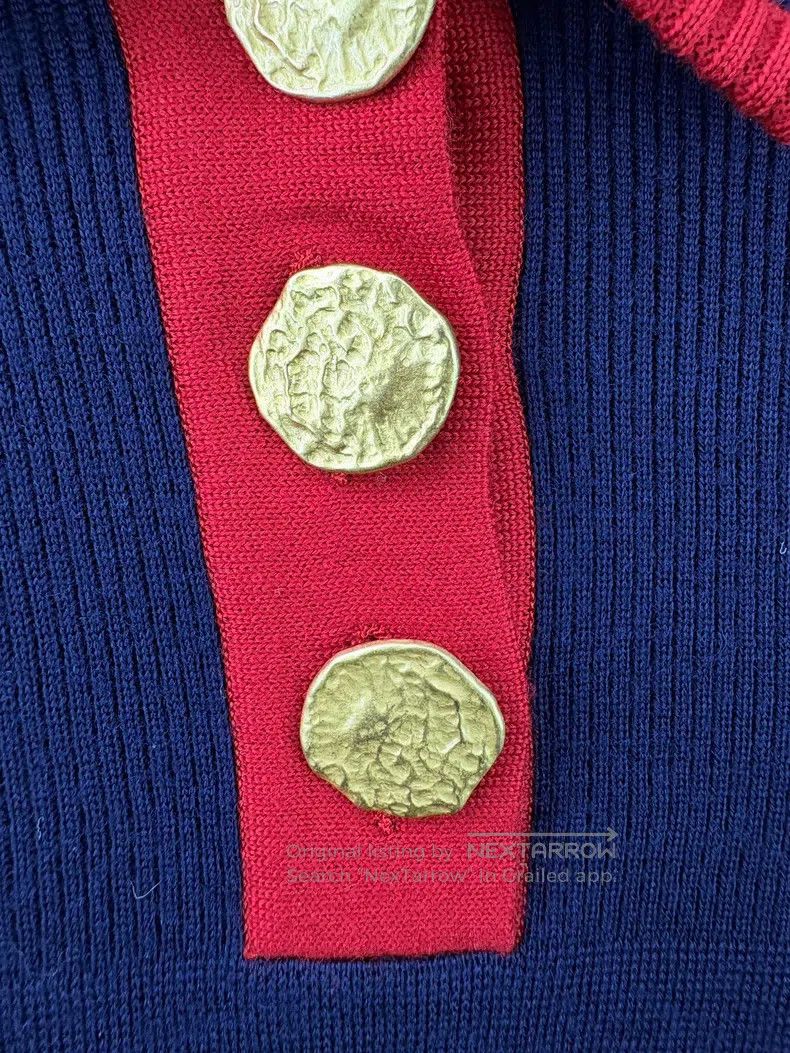 Saint Laurent Paris Saint Laurent Paris Gold-buttoned knit sweater Size US M / EU 48-50 / 2 - 3 Thumbnail