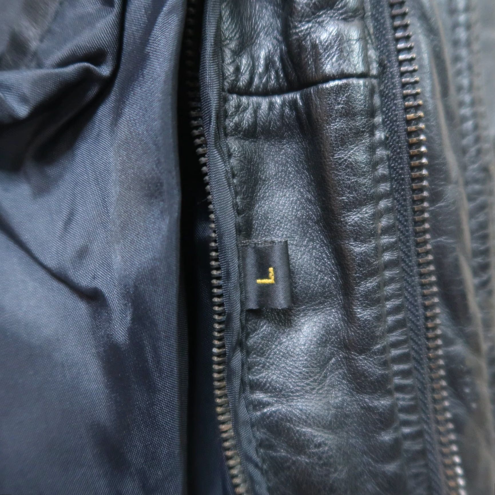 Vintage VINTAGE Chia Leather Jacket Men's L Overcoat Coat Full Zip Insulated Nylon Lining Casual Motorcycle 90s Mens Brown Size US L / EU 52-54 / 3 - 5 Thumbnail