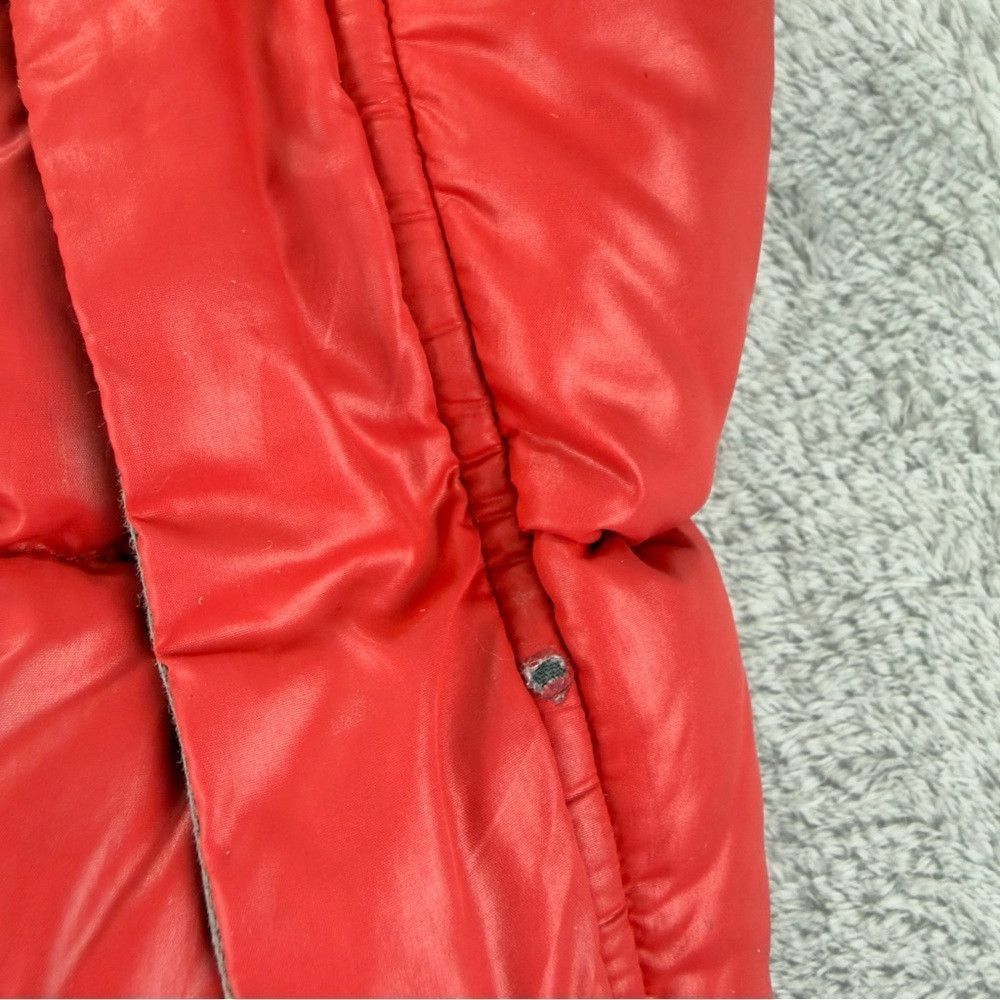 Paul Smith Paul Smith Jeans Women's Size Large Red Goose Down Puffer V Size L / US 10 / IT 46 - 6 Thumbnail