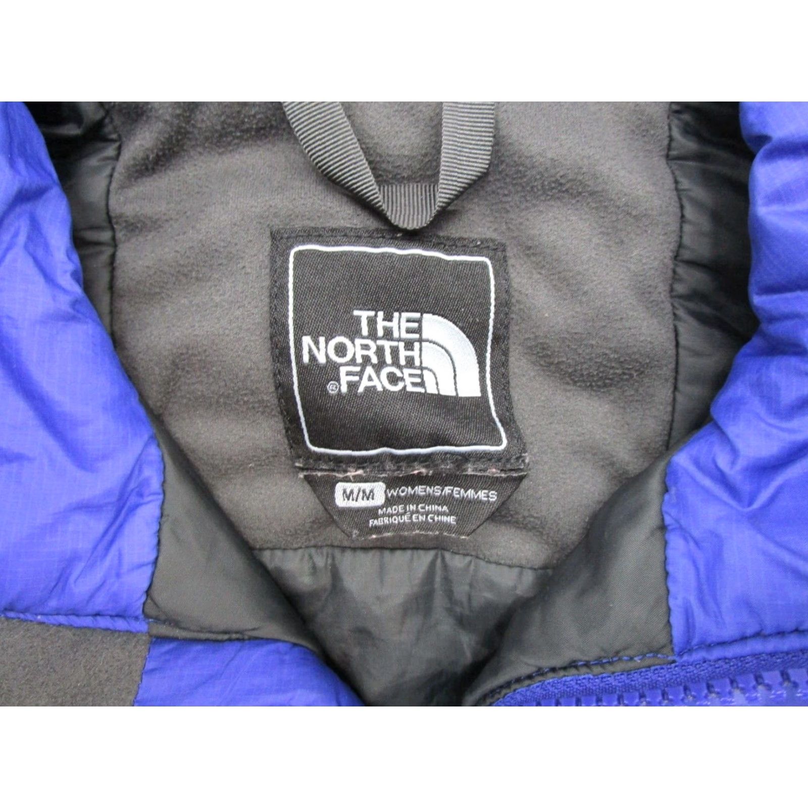 The North Face The North Face Women's Purple Puffer Full Zip Jacket Size M Outdoor Skiing Read Size M / US 6-8 / IT 42-44 - 3 Thumbnail