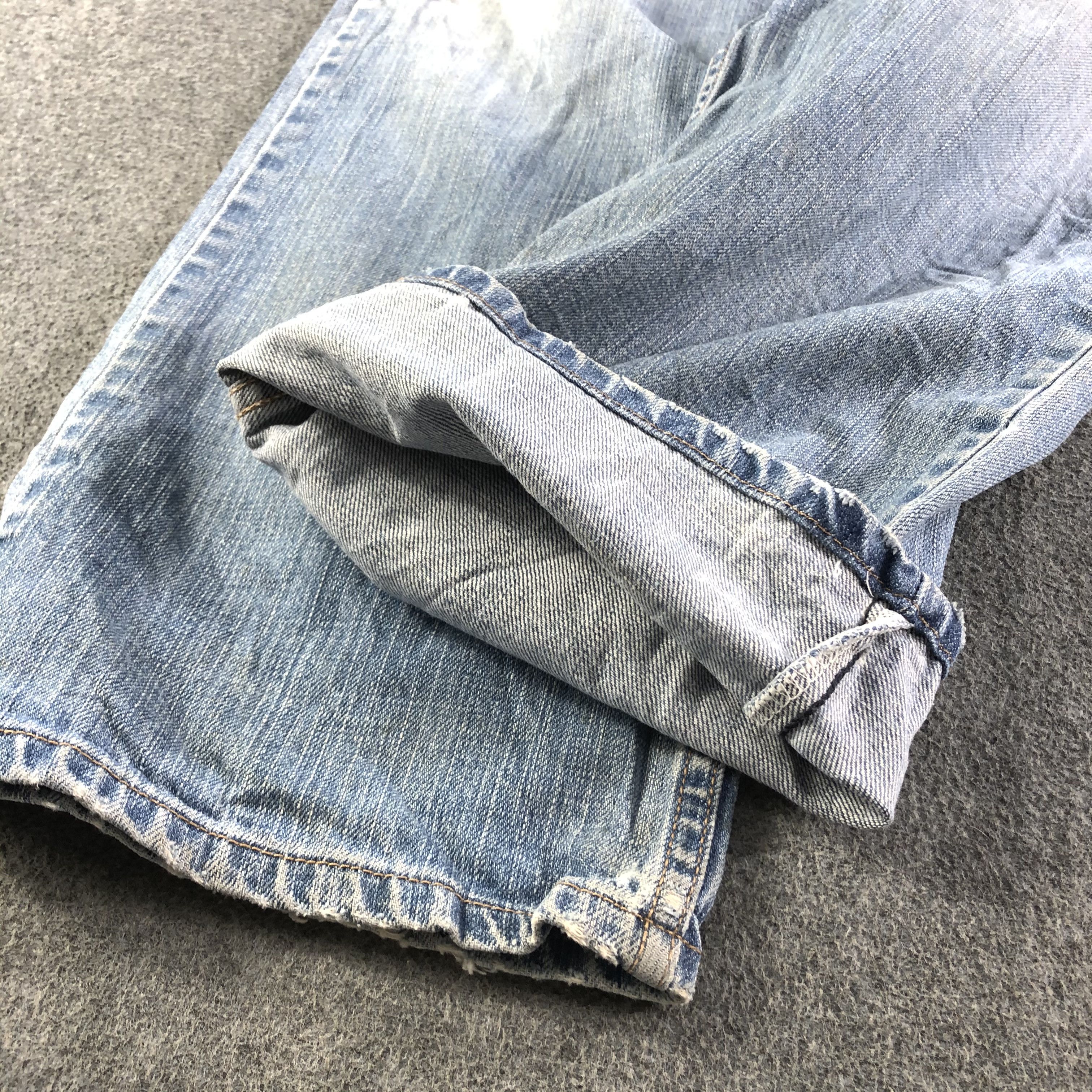 Levi's Vintage Blue Wash Levis 505 Jeans-J3367 Size US 39 - 7 Thumbnail