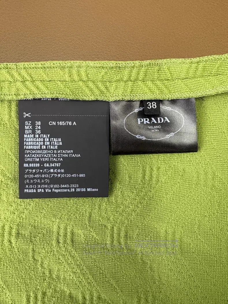 Prada Prada Green show triangle mark knitted vest Size XS / US 0-2 / IT 36-38 - 7 Thumbnail