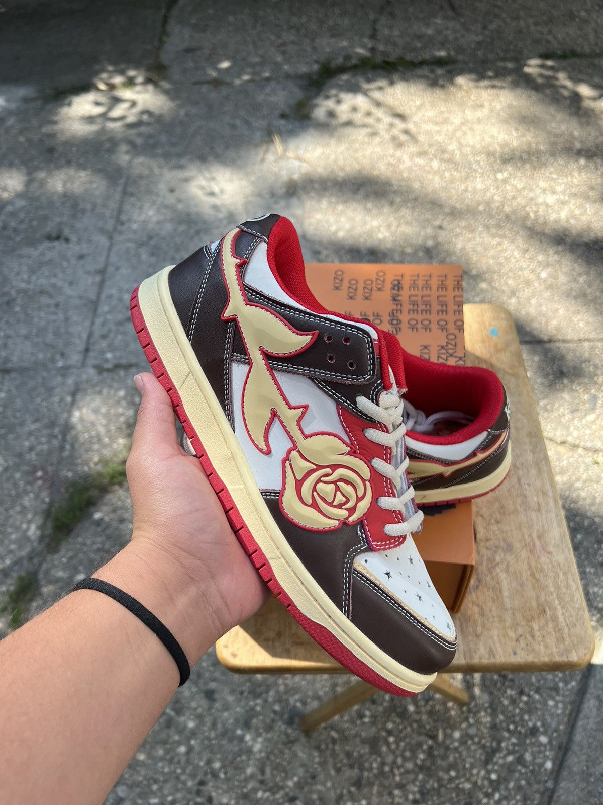 Kizo Kicks “College Dropout”