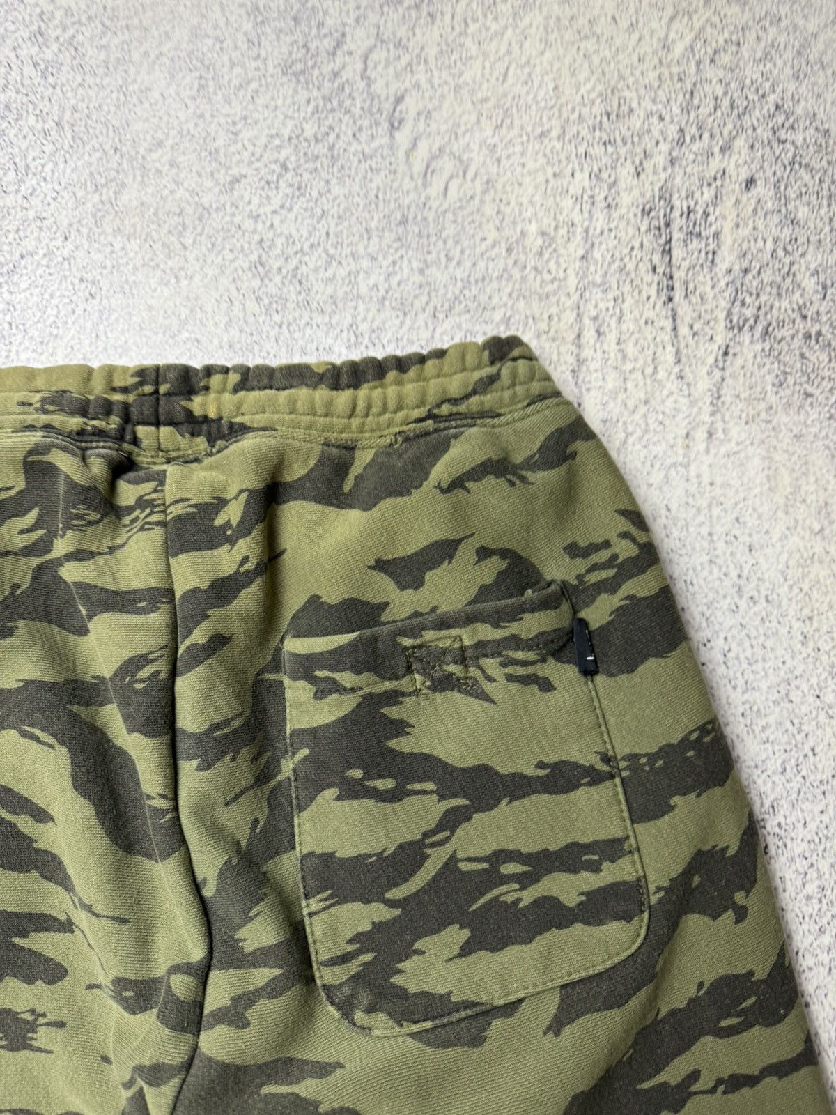 Stussy Vintage Stussy Camo pants Jogger Size US 32 / EU 48 - 14 Thumbnail