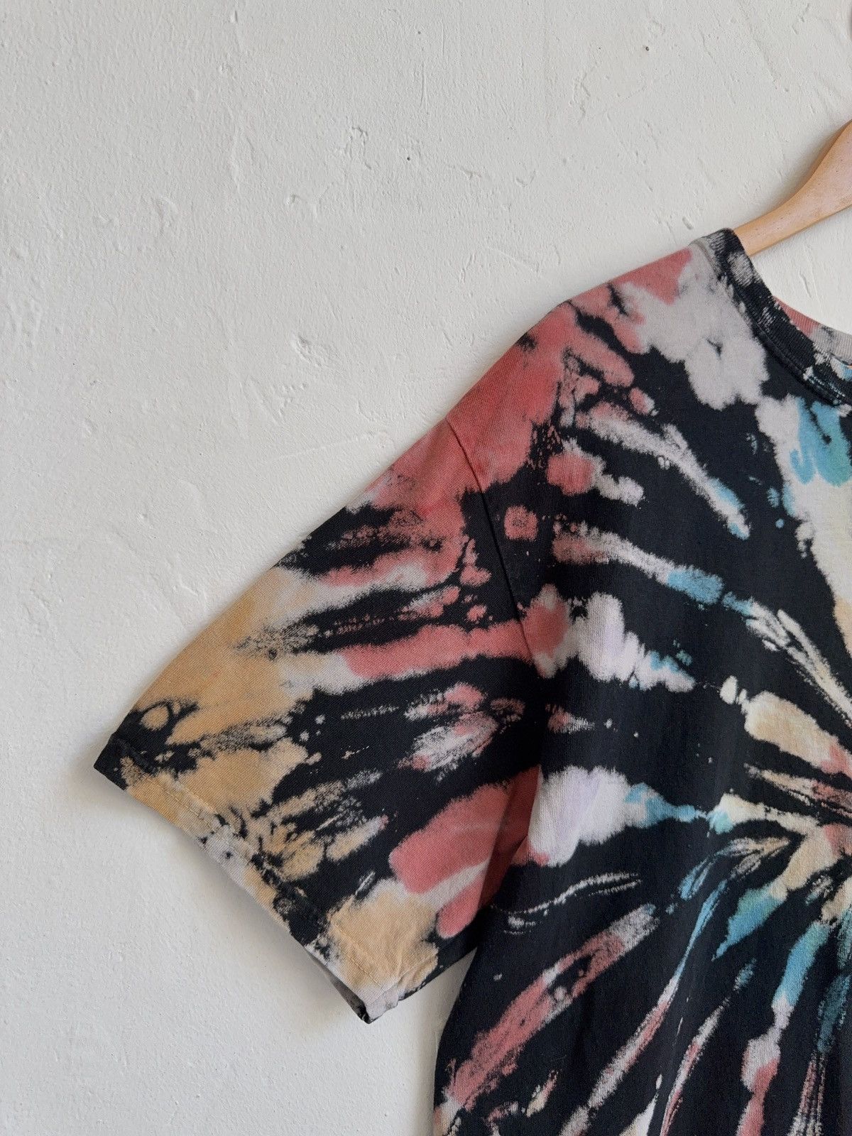 Travis Scott 2019 Travis Scott Highest in the room Tie-dye Tee Size US L / EU 52-54 / 3 - 8 Thumbnail