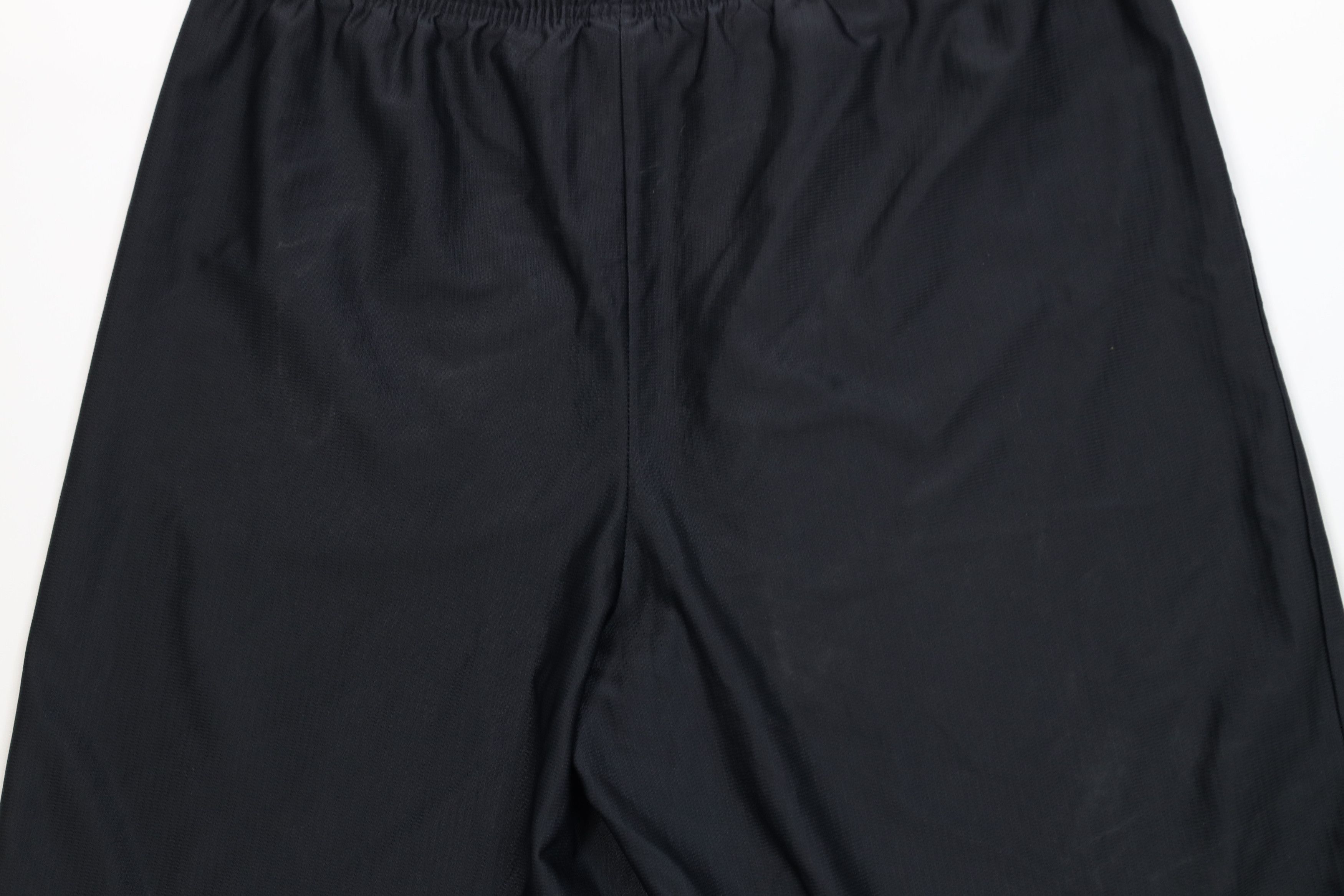 Nike Vintage 90s Y2K Nike Mini Swoosh Above Knee Shorts Black Size US 36 / EU 52 - 12 Thumbnail