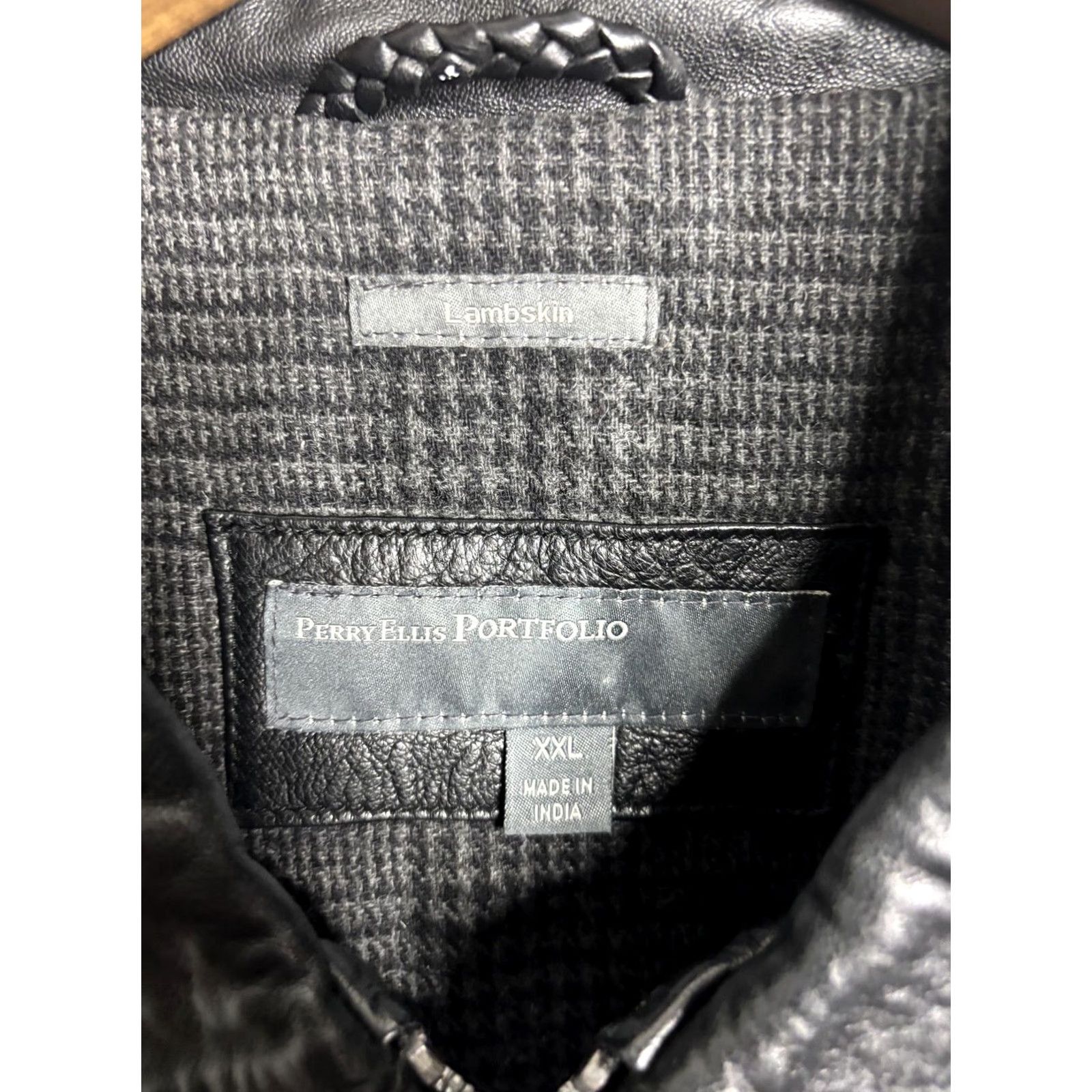 Perry Ellis Perry Ellis Portfolio Mens Leather Bomber Jacket 2XL Black Zip Lined Collared Full Zip Pockets Holiday Casual Fall Winter Size US XXL / EU 58 / 5 - 3 Thumbnail