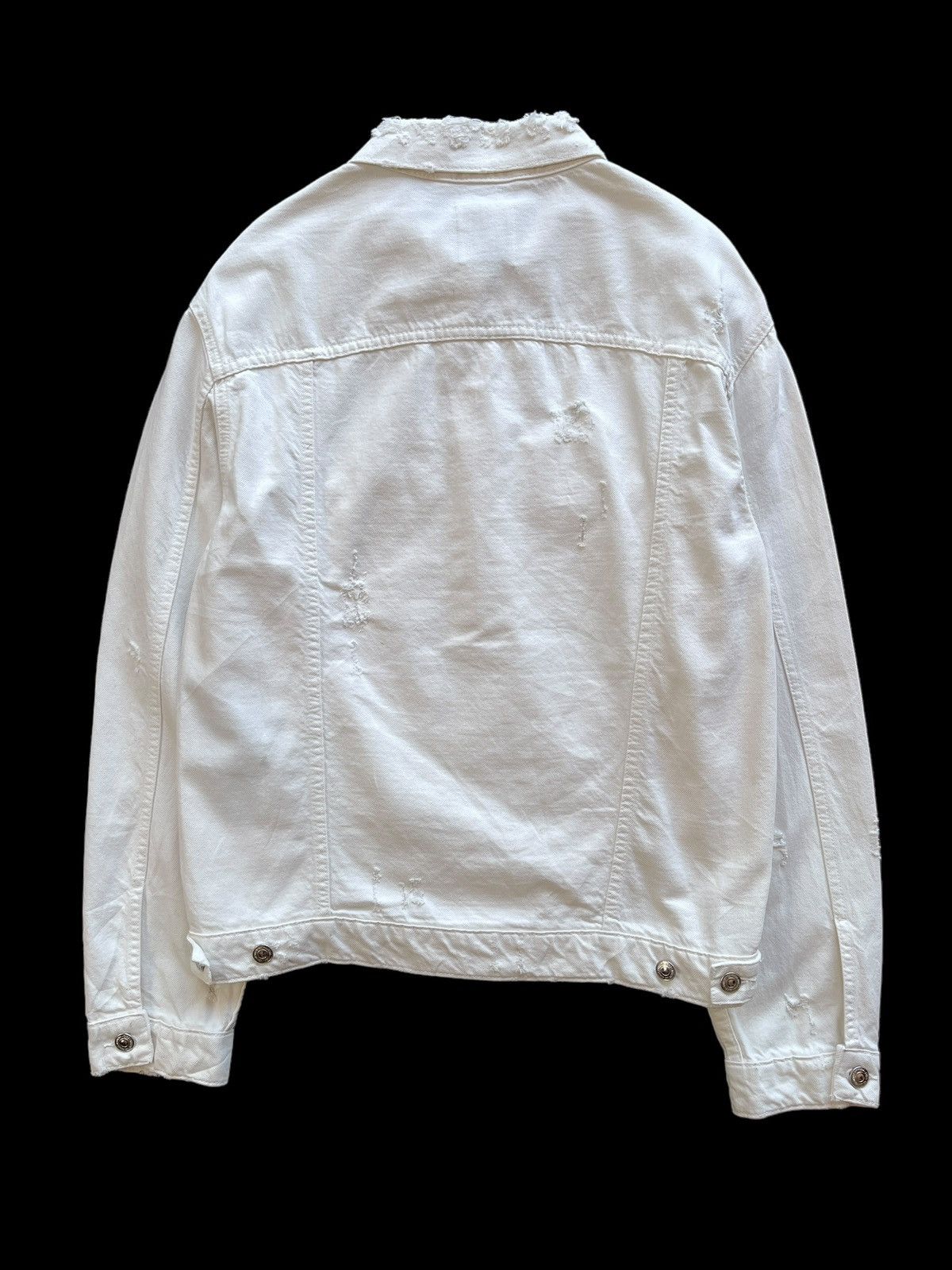Zara Distressed Denim Trucker Jacket Size US S / EU 44-46 / 1 - 3 Thumbnail