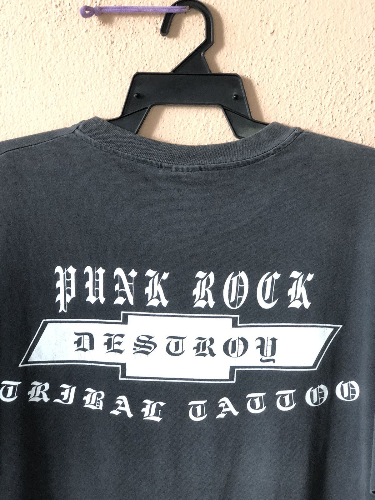 Vintage Faded 90s PUNK ROCK Destroy Tribal Tattoo Size US L / EU 52-54 / 3 - 2 Thumbnail
